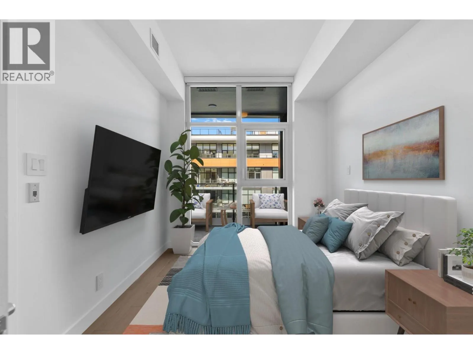 3409 Lakeshore Road Unit# 501S