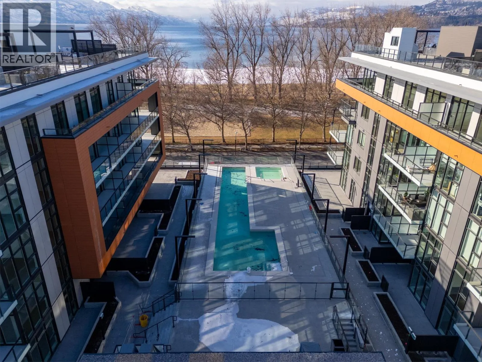 3409 Lakeshore Road Unit# 501S