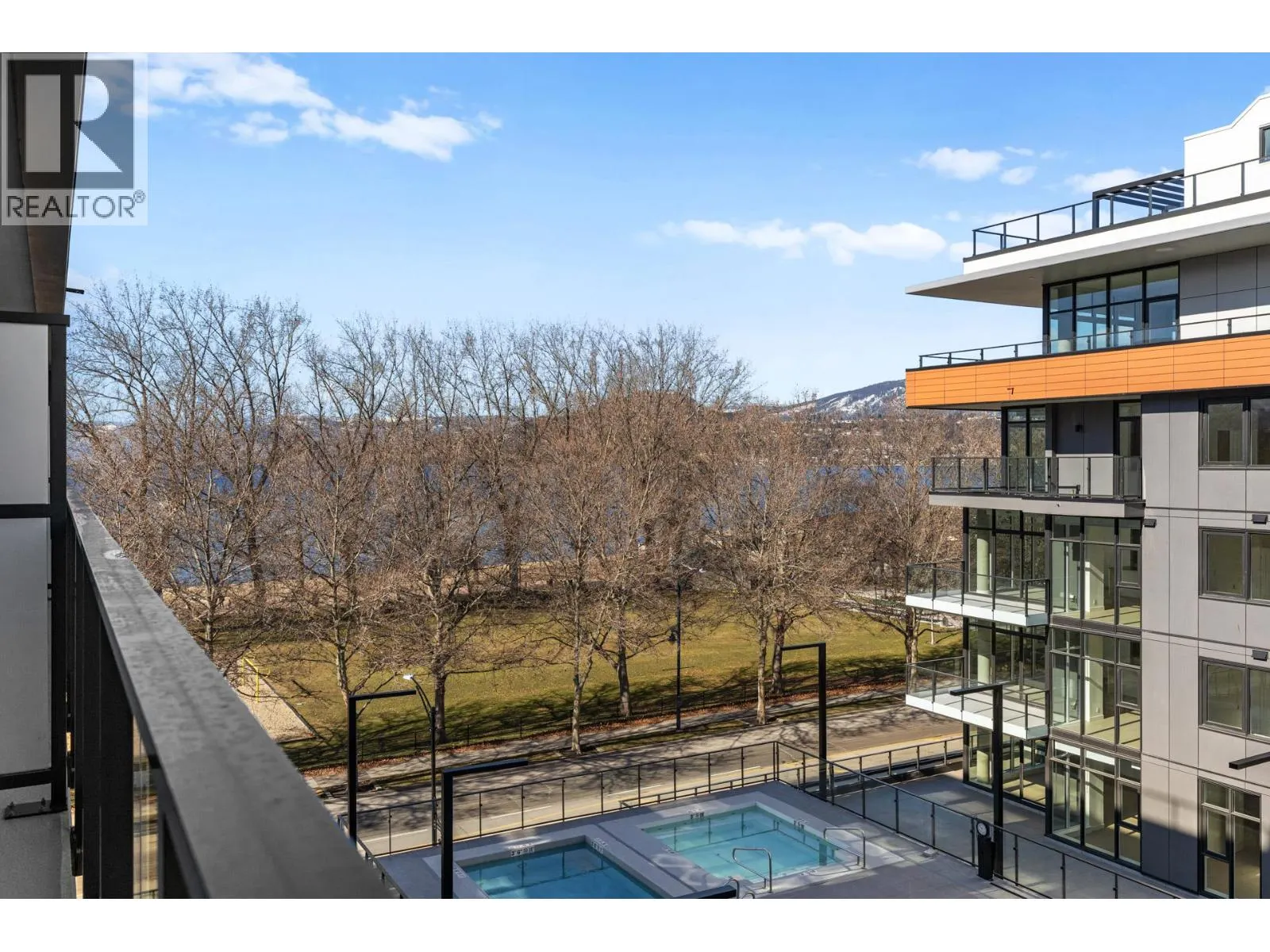 3409 Lakeshore Road Unit# 501S