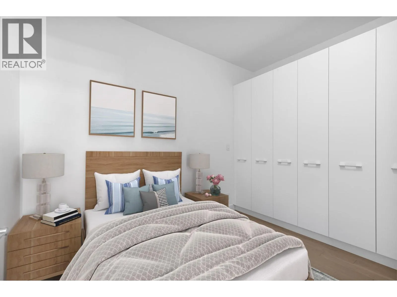 3409 Lakeshore Road Unit# 501S