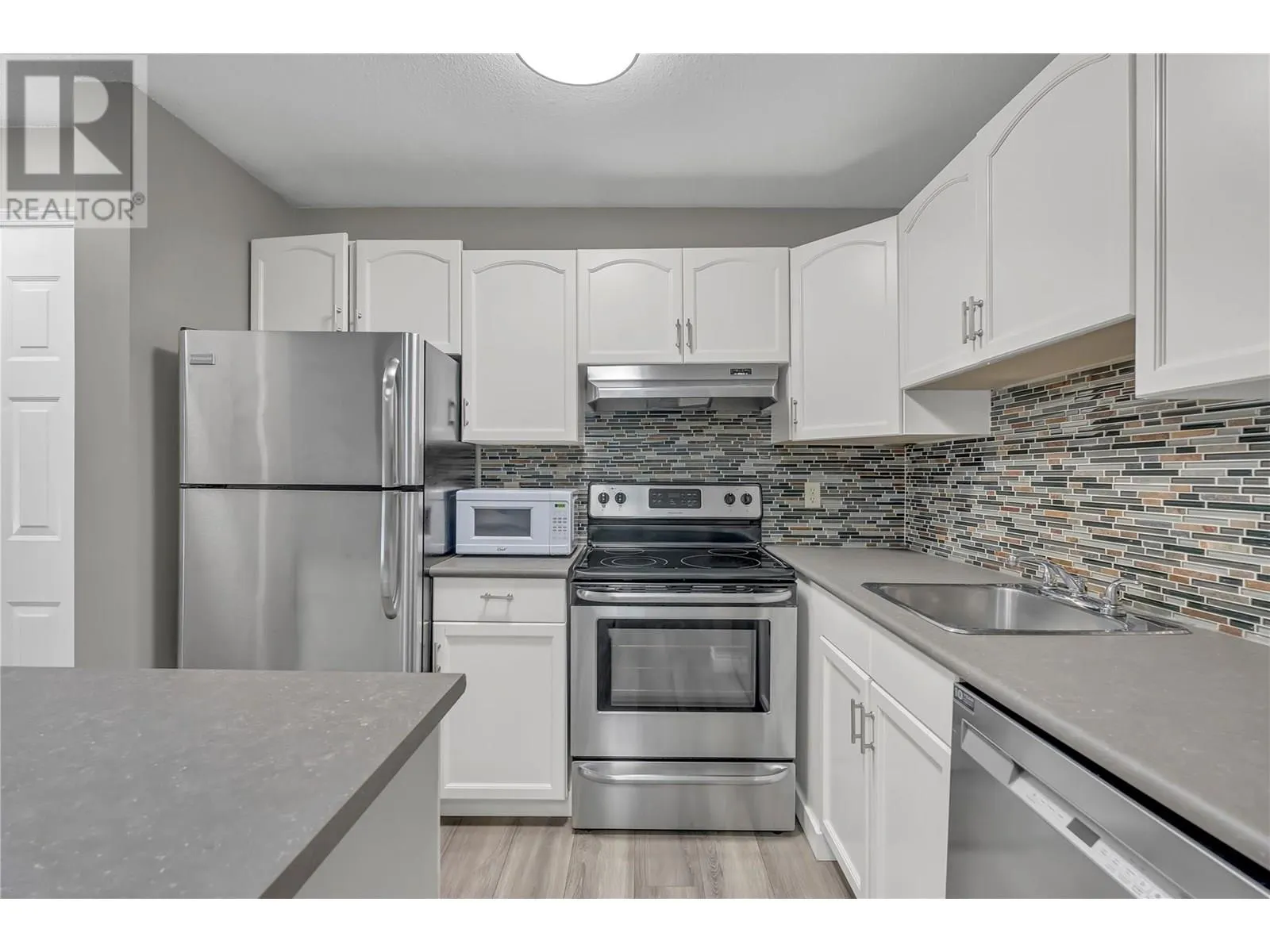 735 Cook Road Unit# 207C