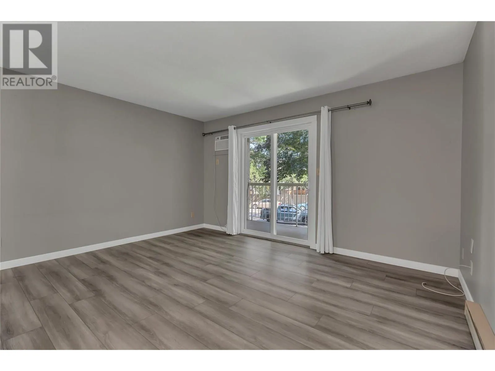 735 Cook Road Unit# 207C