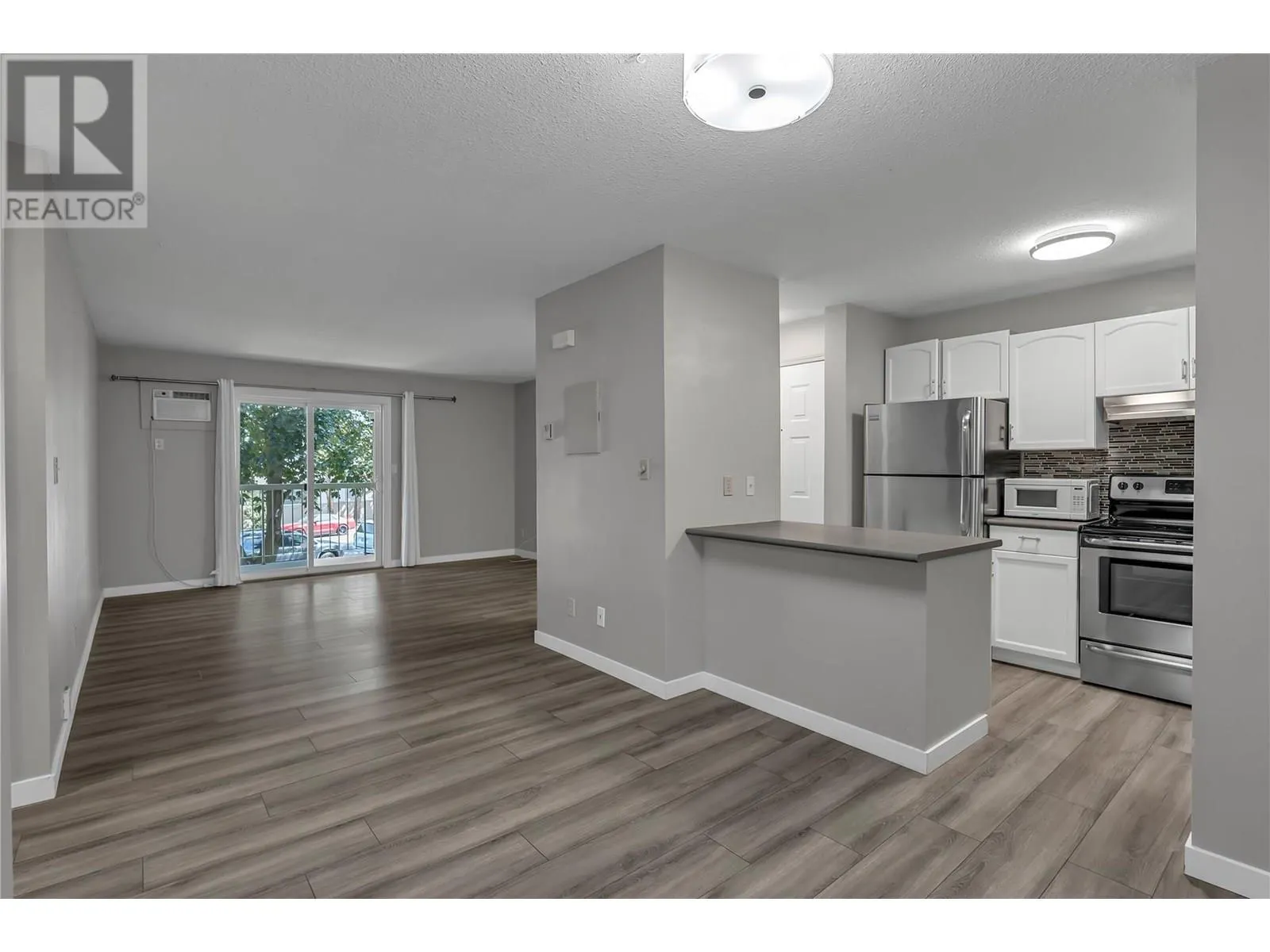 735 Cook Road Unit# 207C
