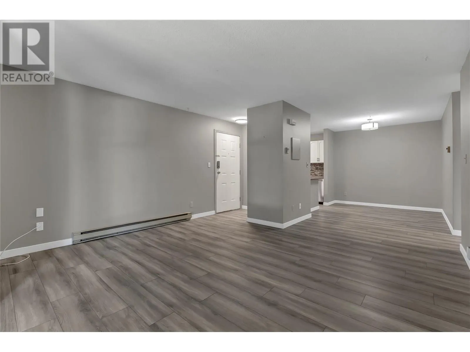 735 Cook Road Unit# 207C
