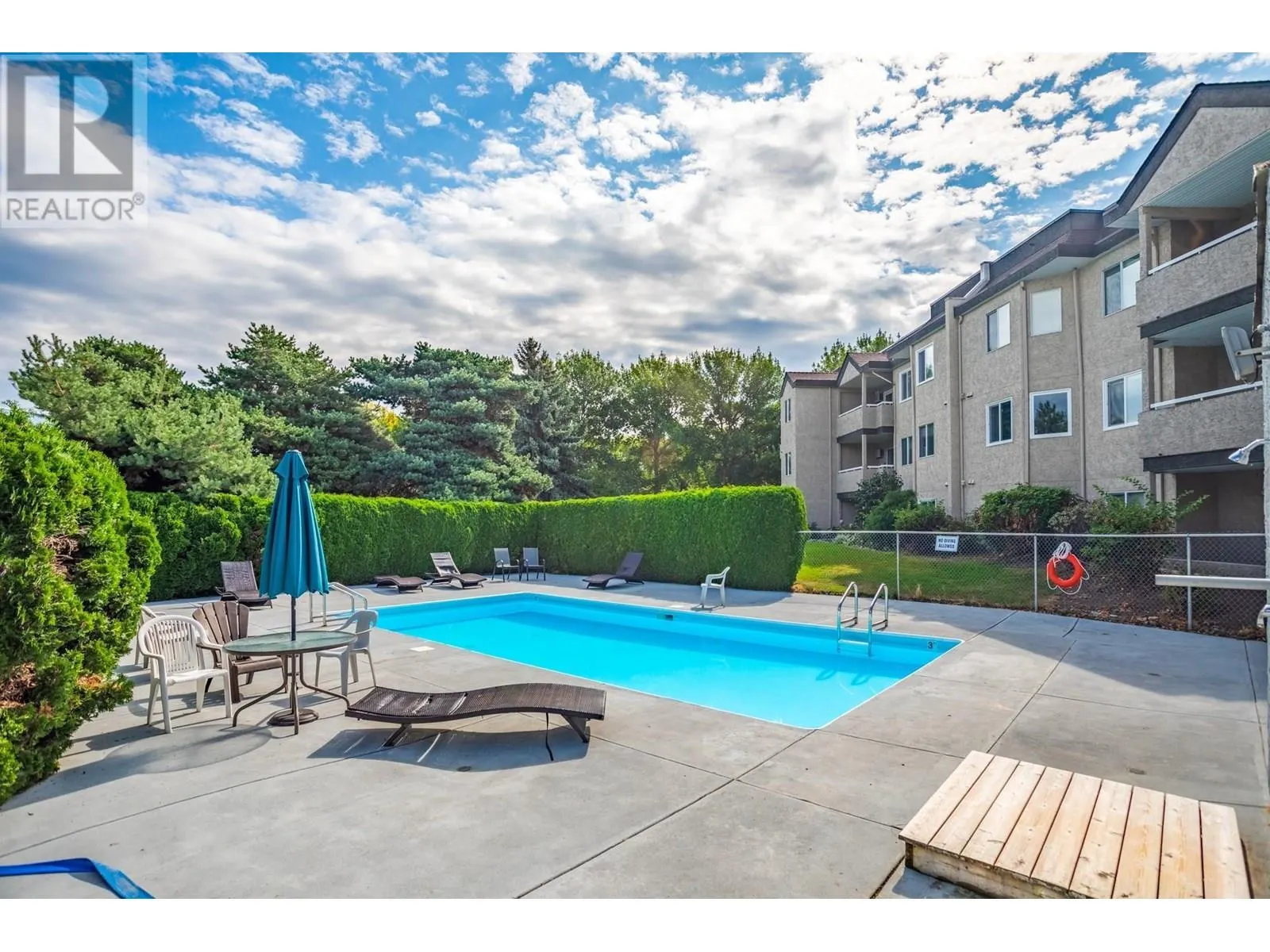 735 Cook Road Unit# 207C
