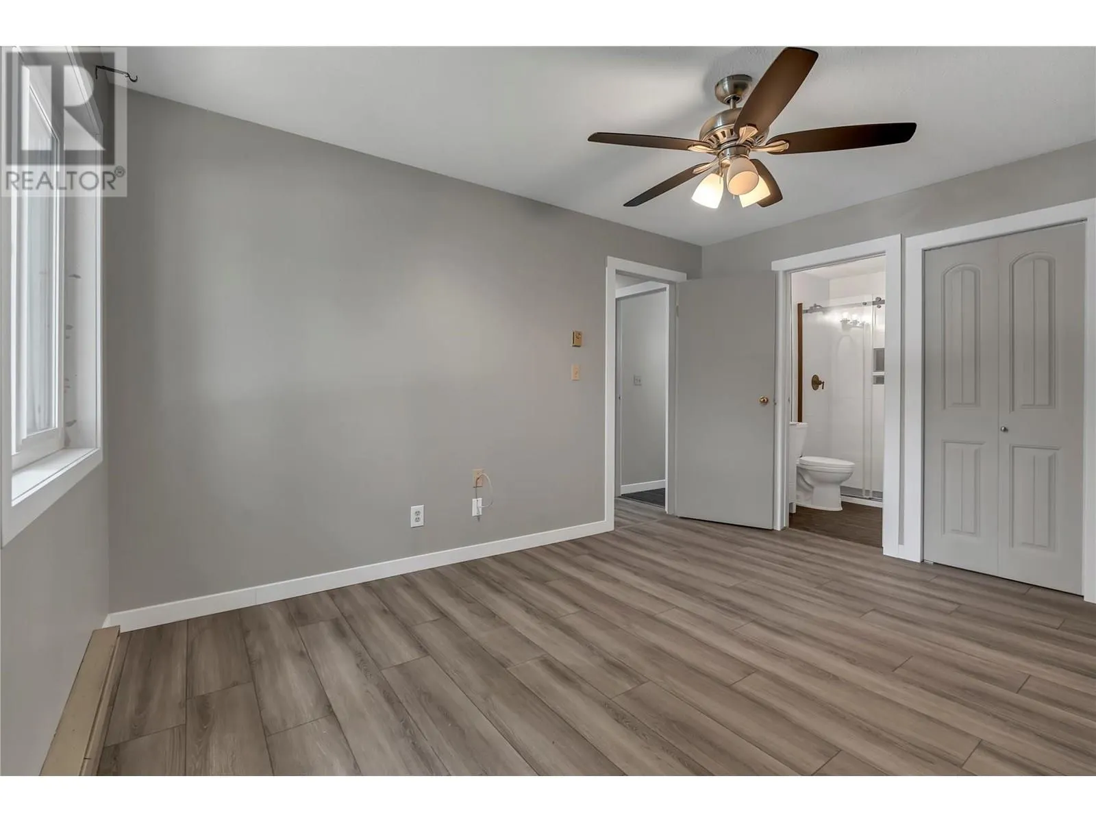 735 Cook Road Unit# 207C