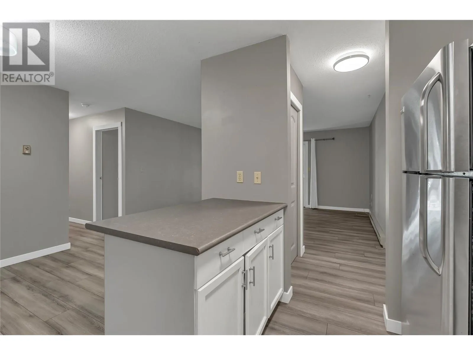 735 Cook Road Unit# 207C