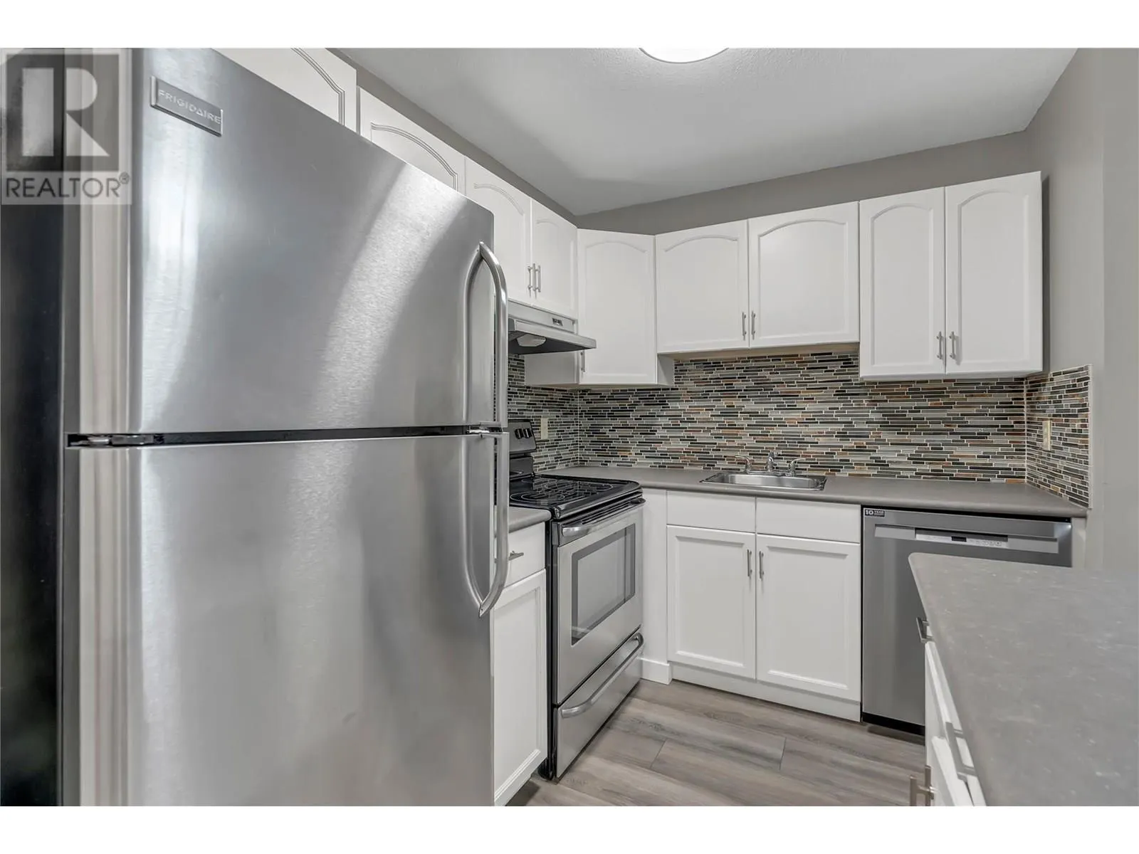 735 Cook Road Unit# 207C