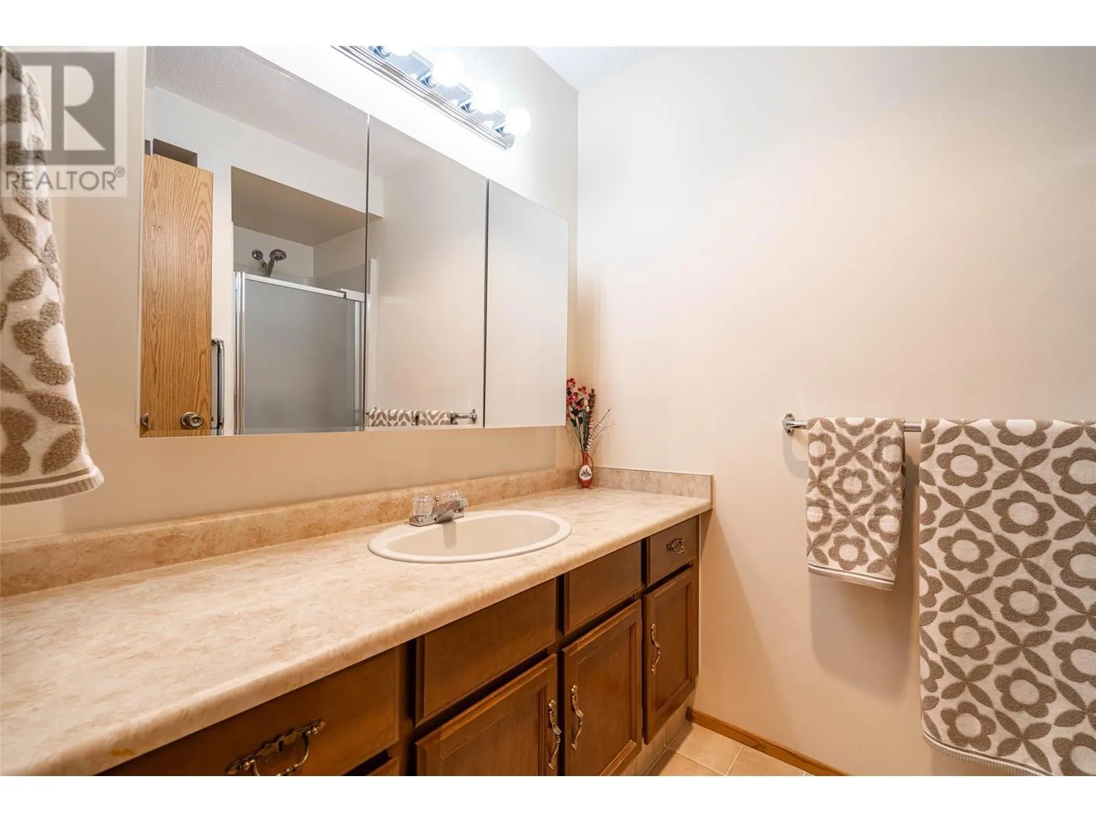 3608 27 Avenue Unit# 212
