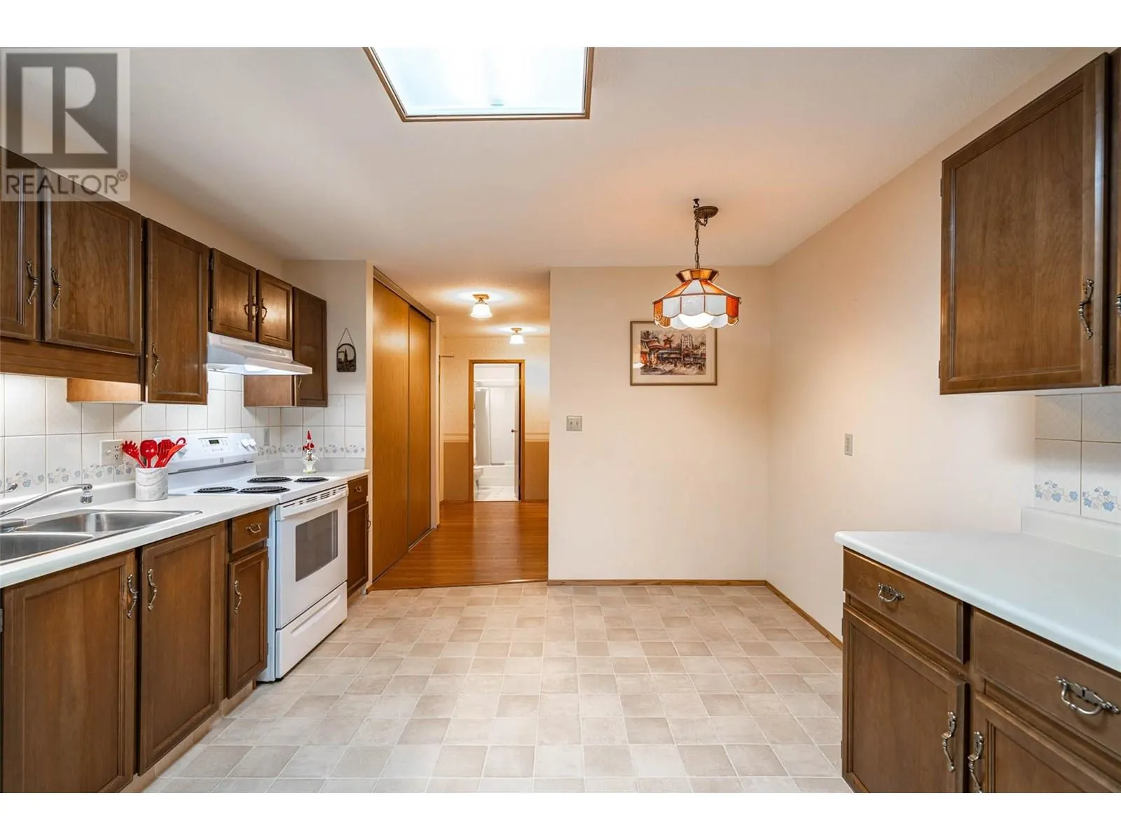 3608 27 Avenue Unit# 212
