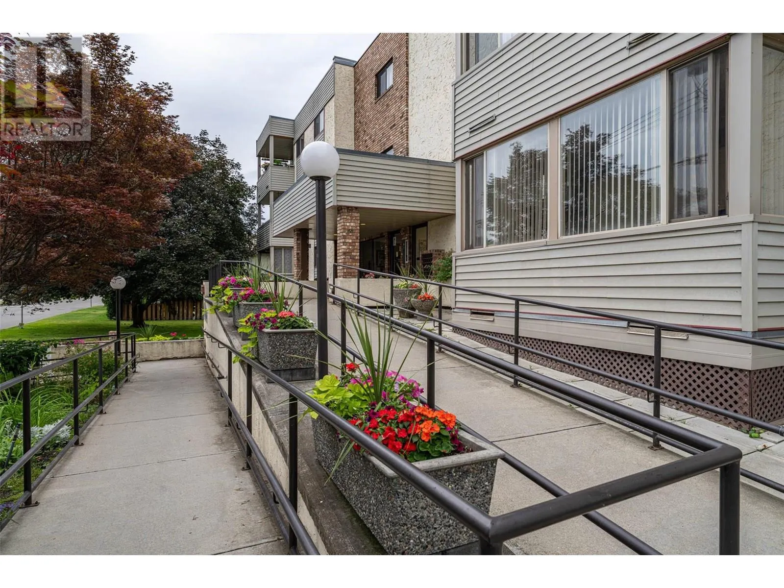 3608 27 Avenue Unit# 212