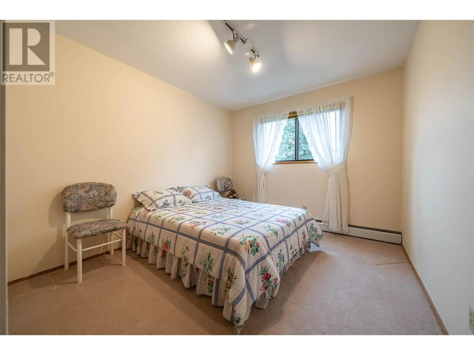 3608 27 Avenue Unit# 212