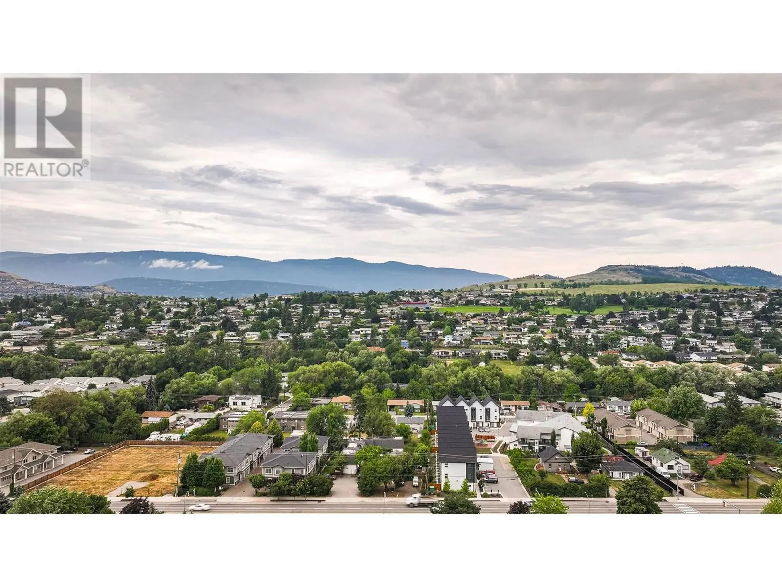 3608 27 Avenue Unit# 212