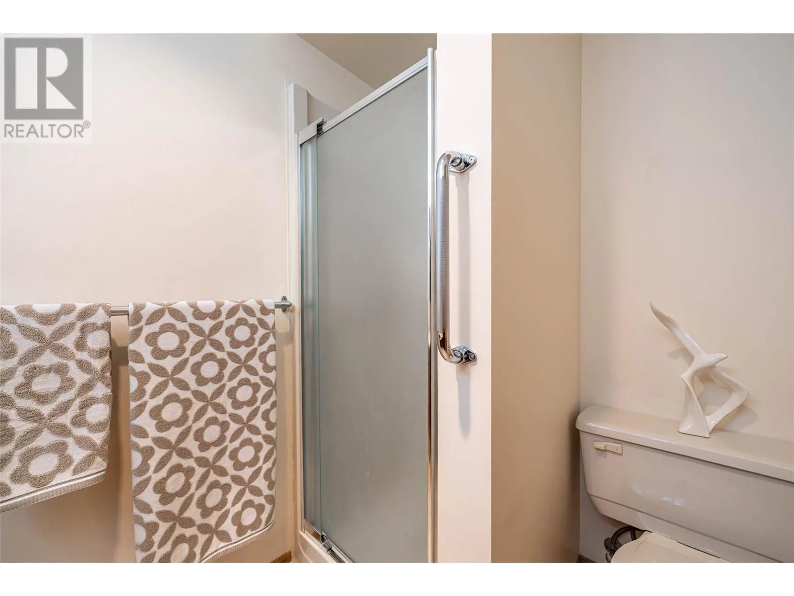 3608 27 Avenue Unit# 212