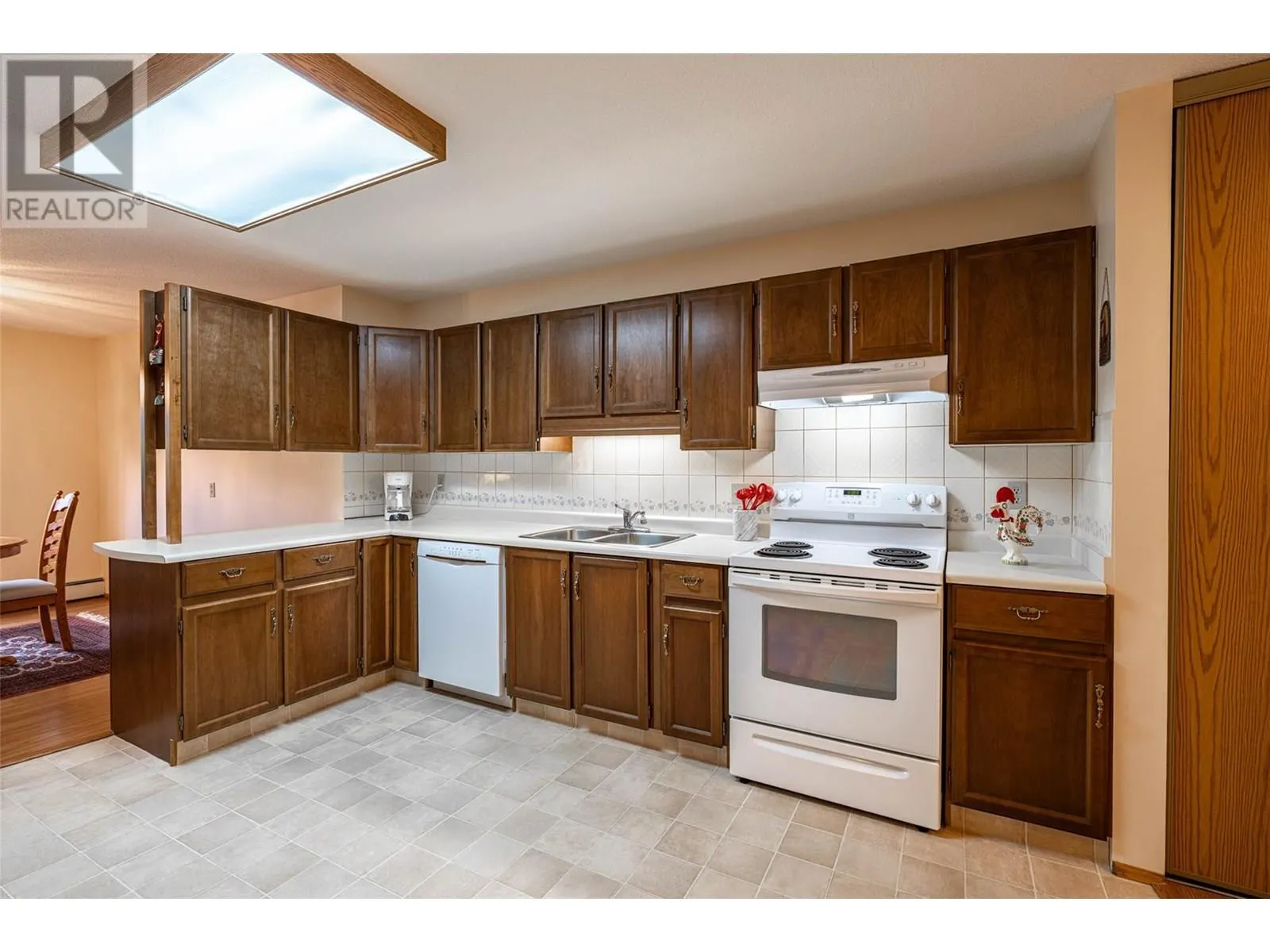 3608 27 Avenue Unit# 212