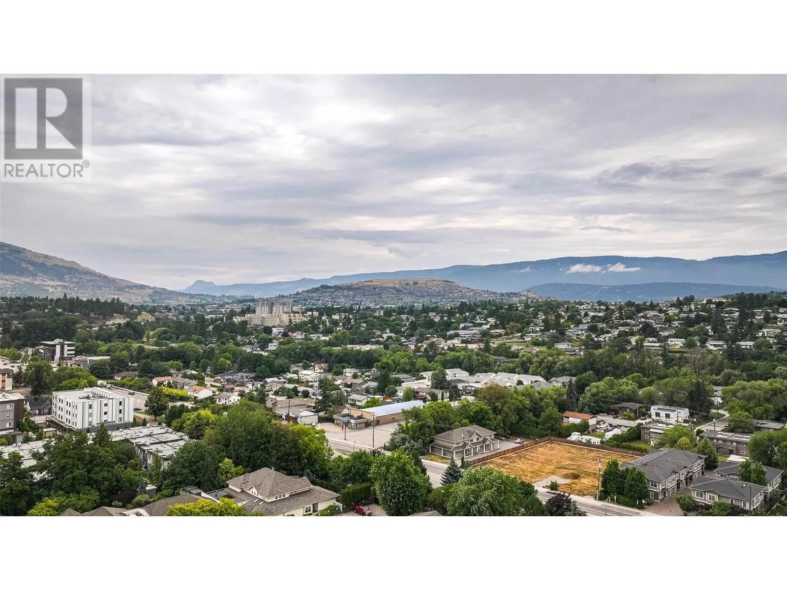 3608 27 Avenue Unit# 212