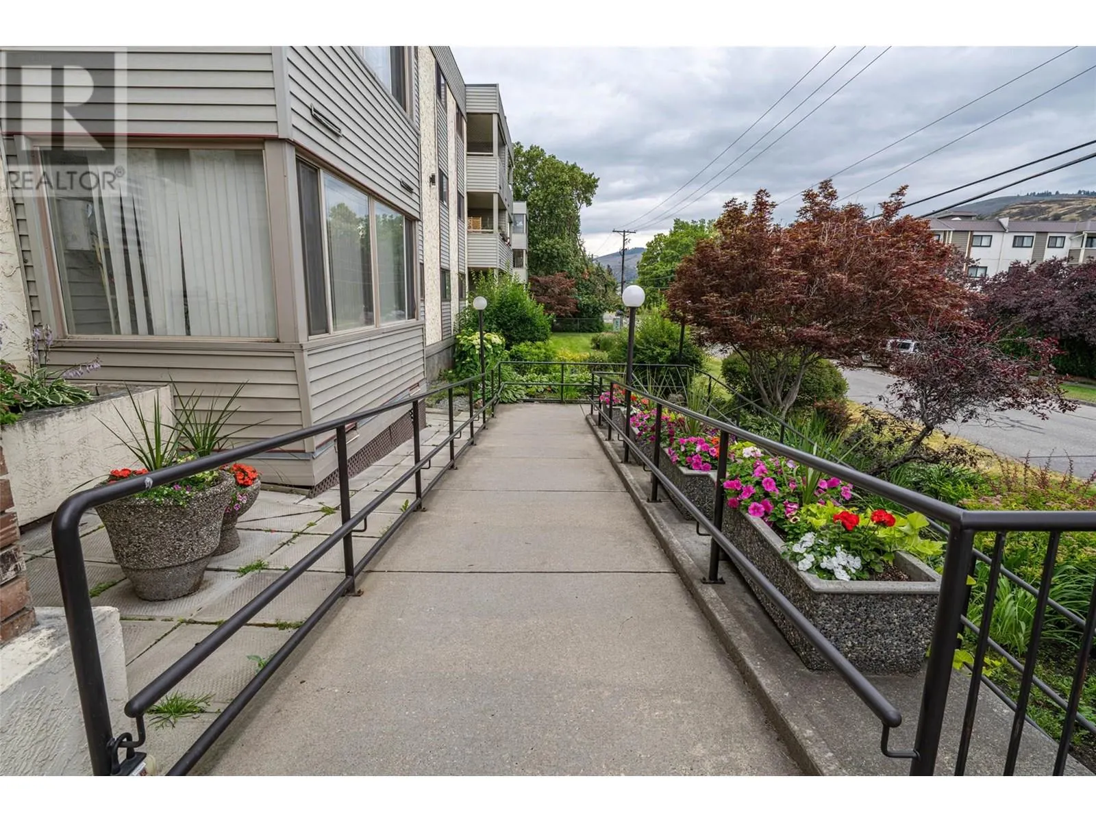 3608 27 Avenue Unit# 212