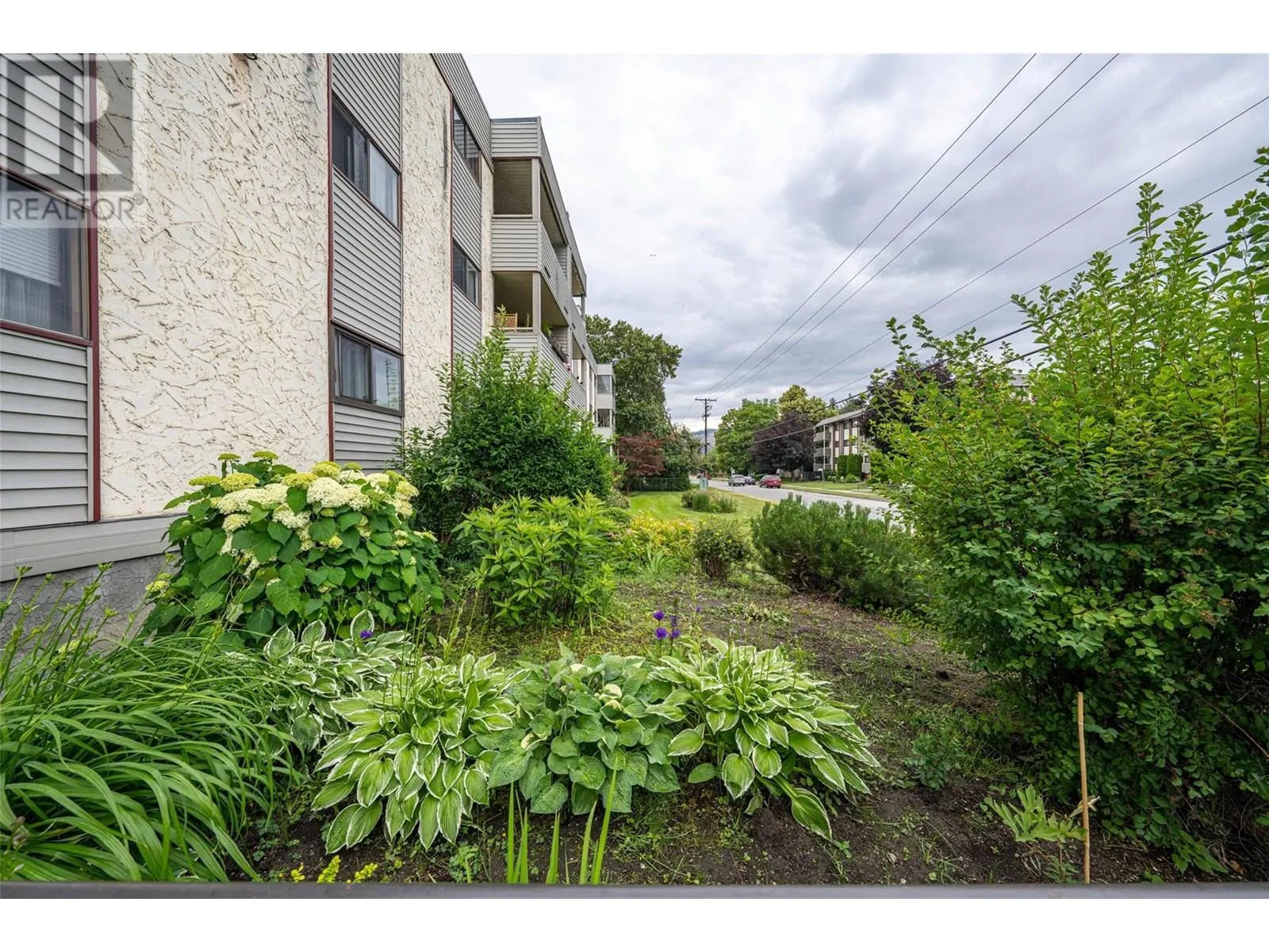 3608 27 Avenue Unit# 212