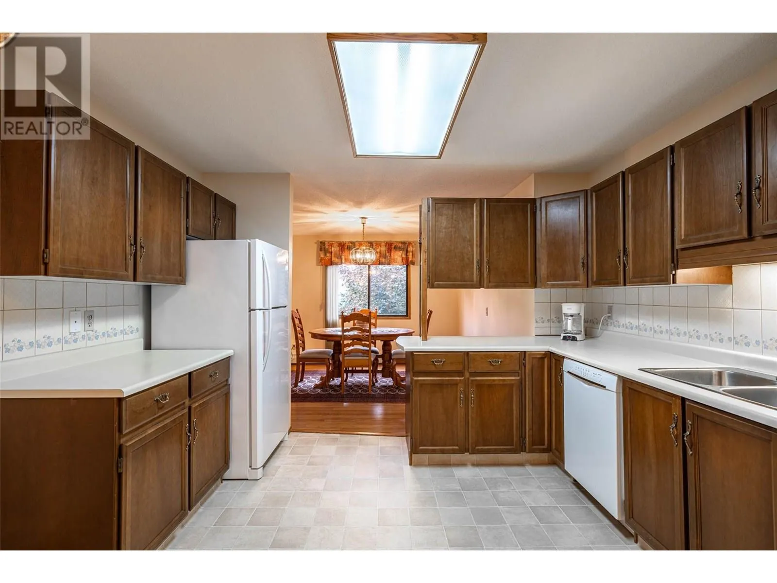 3608 27 Avenue Unit# 212