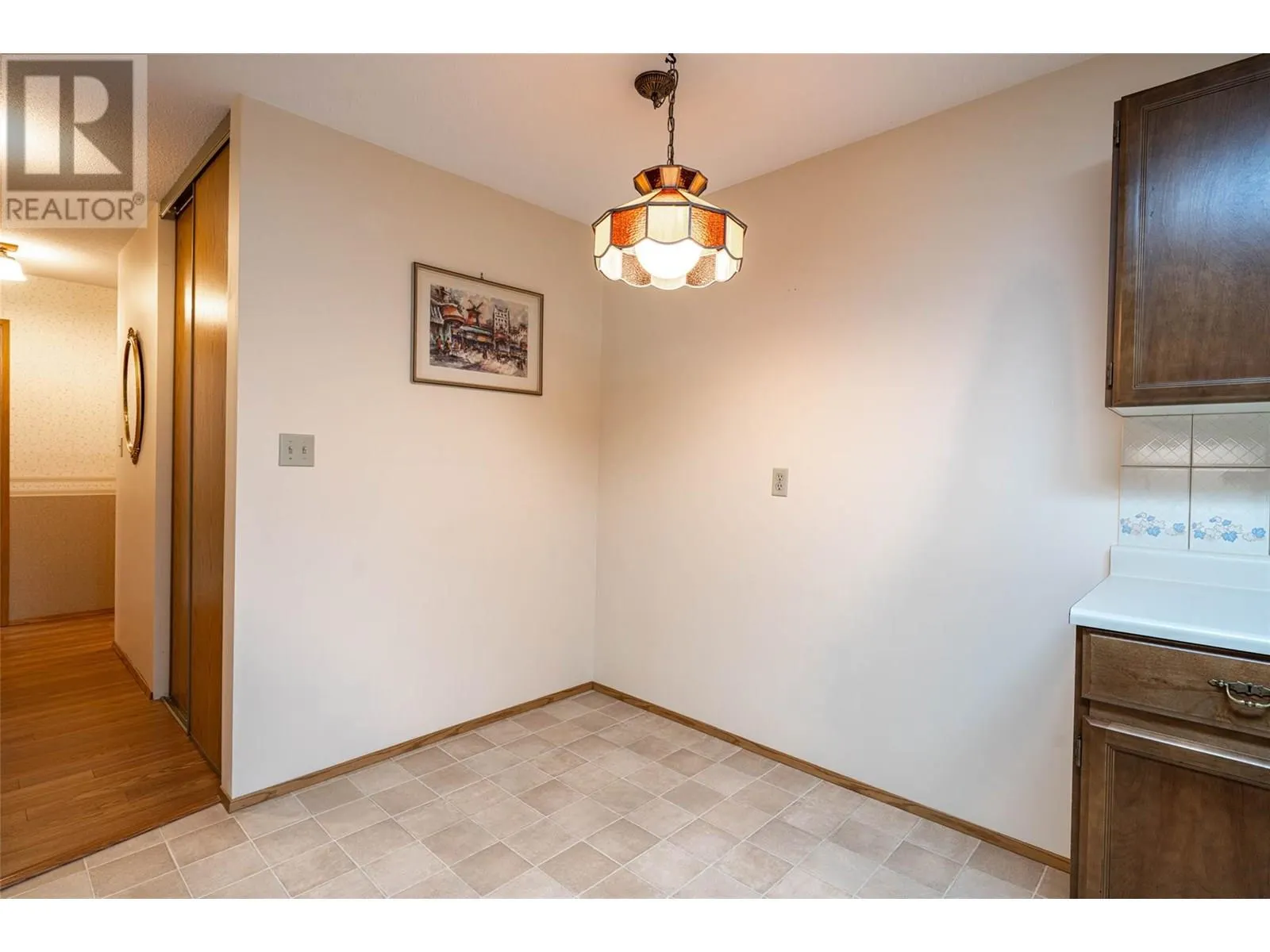 3608 27 Avenue Unit# 212