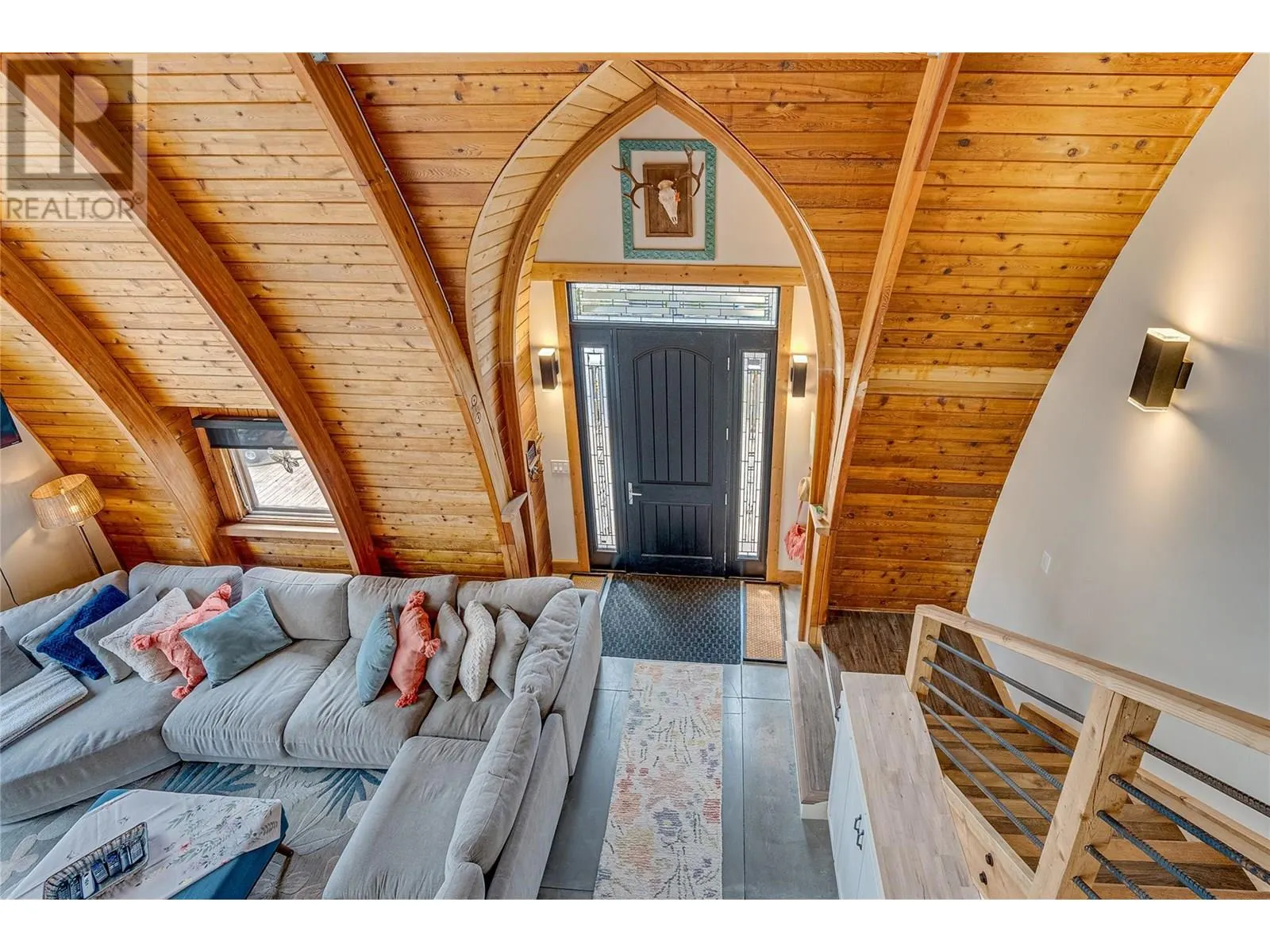 5867 Bella Vista Road