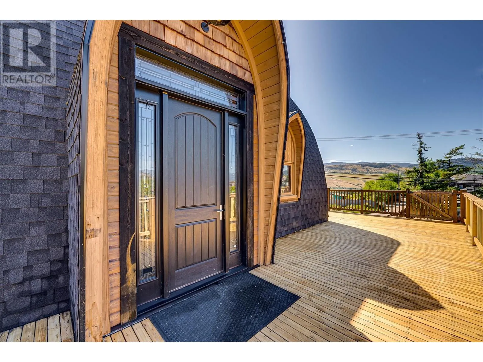 5867 Bella Vista Road