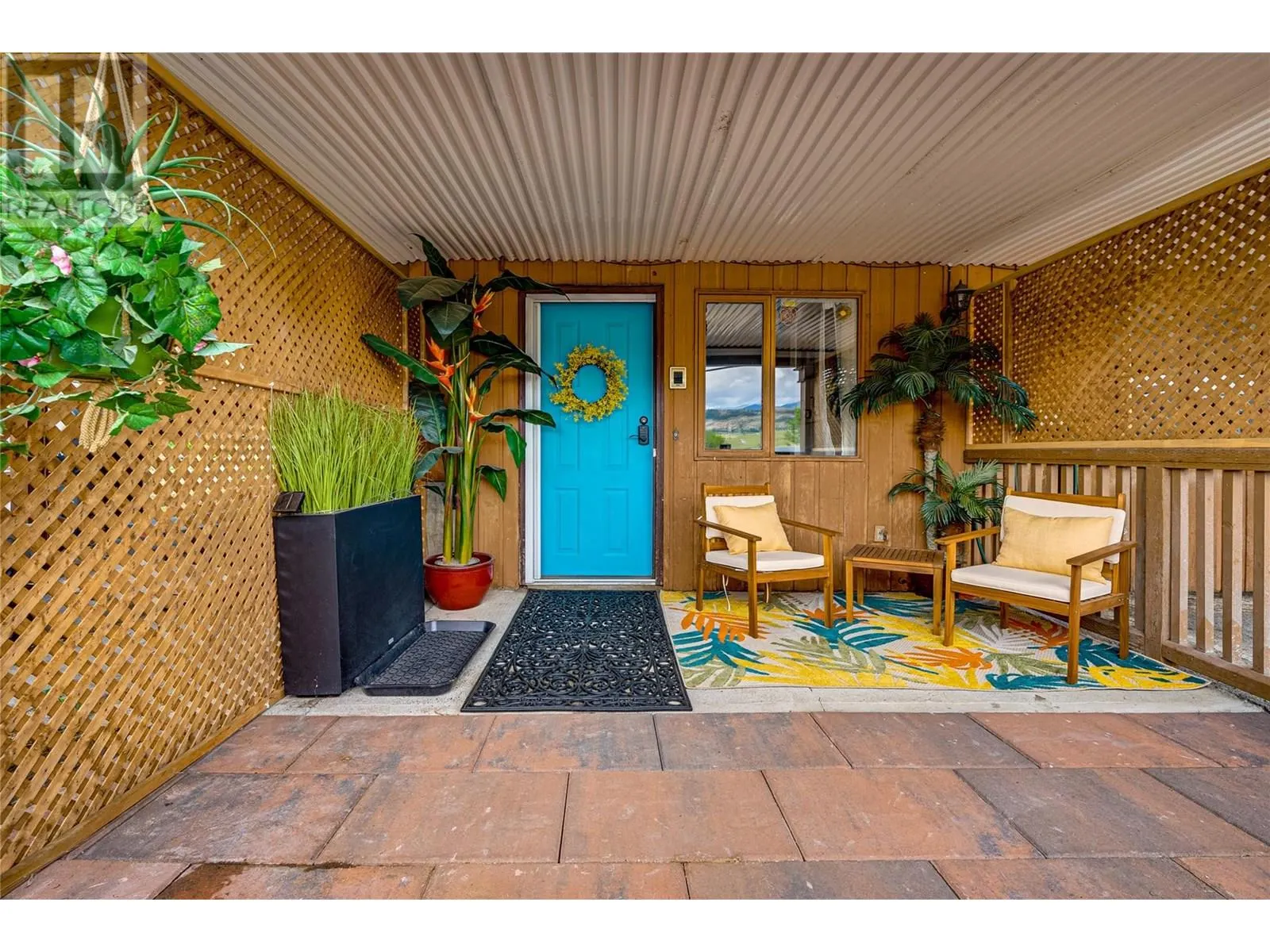 5867 Bella Vista Road