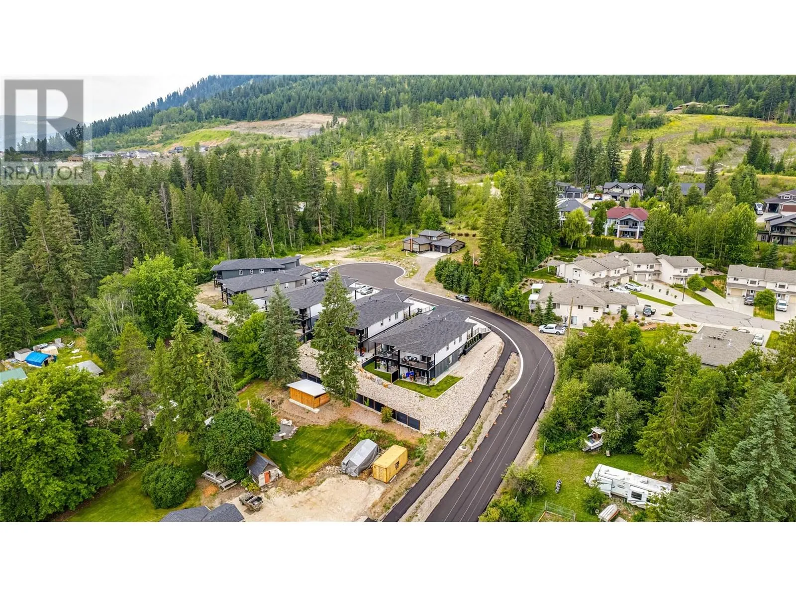 2508 Shuswap Avenue Unit# 1