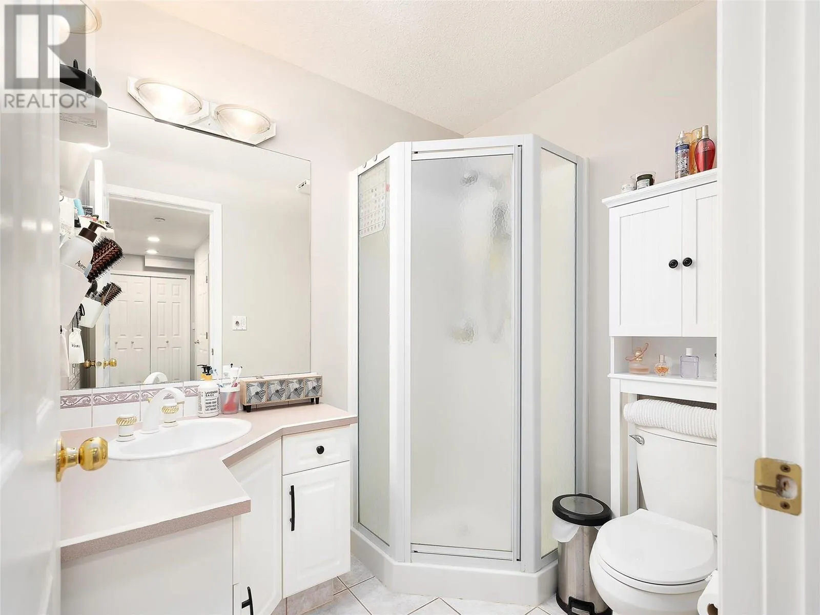 7701 Okanagan Landing Road Unit# 4