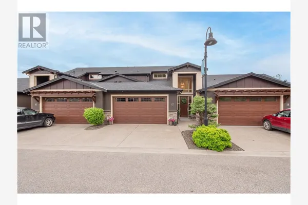 1870 Rosealee Lane Unit# 17