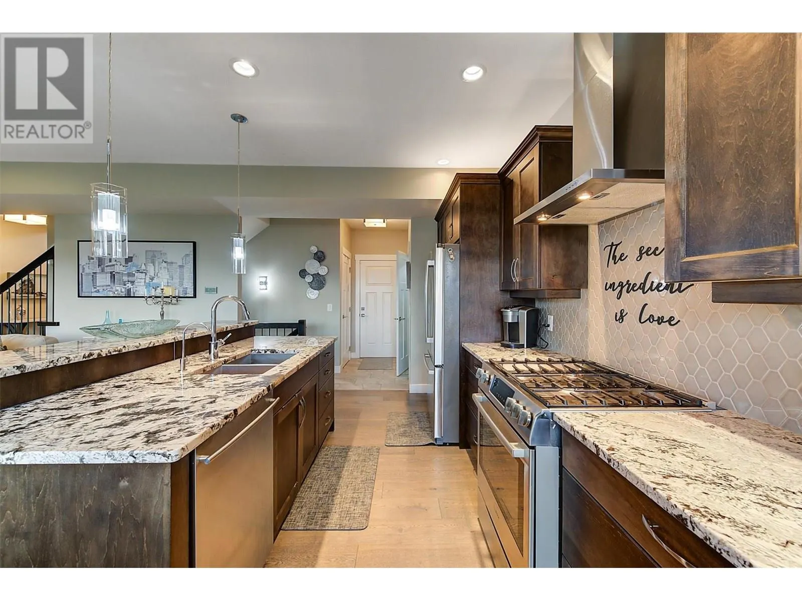1870 Rosealee Lane Unit# 17