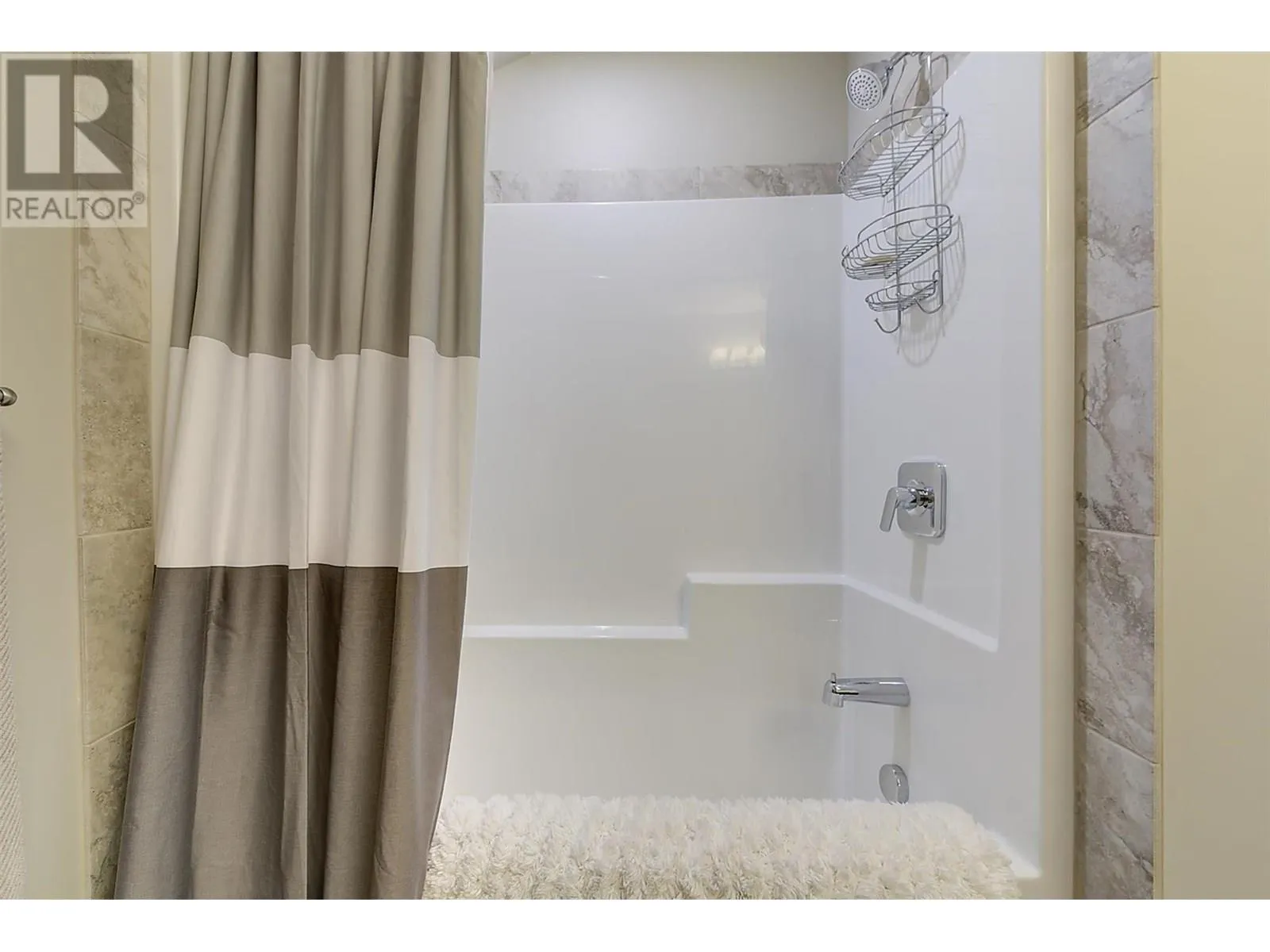 1870 Rosealee Lane Unit# 17