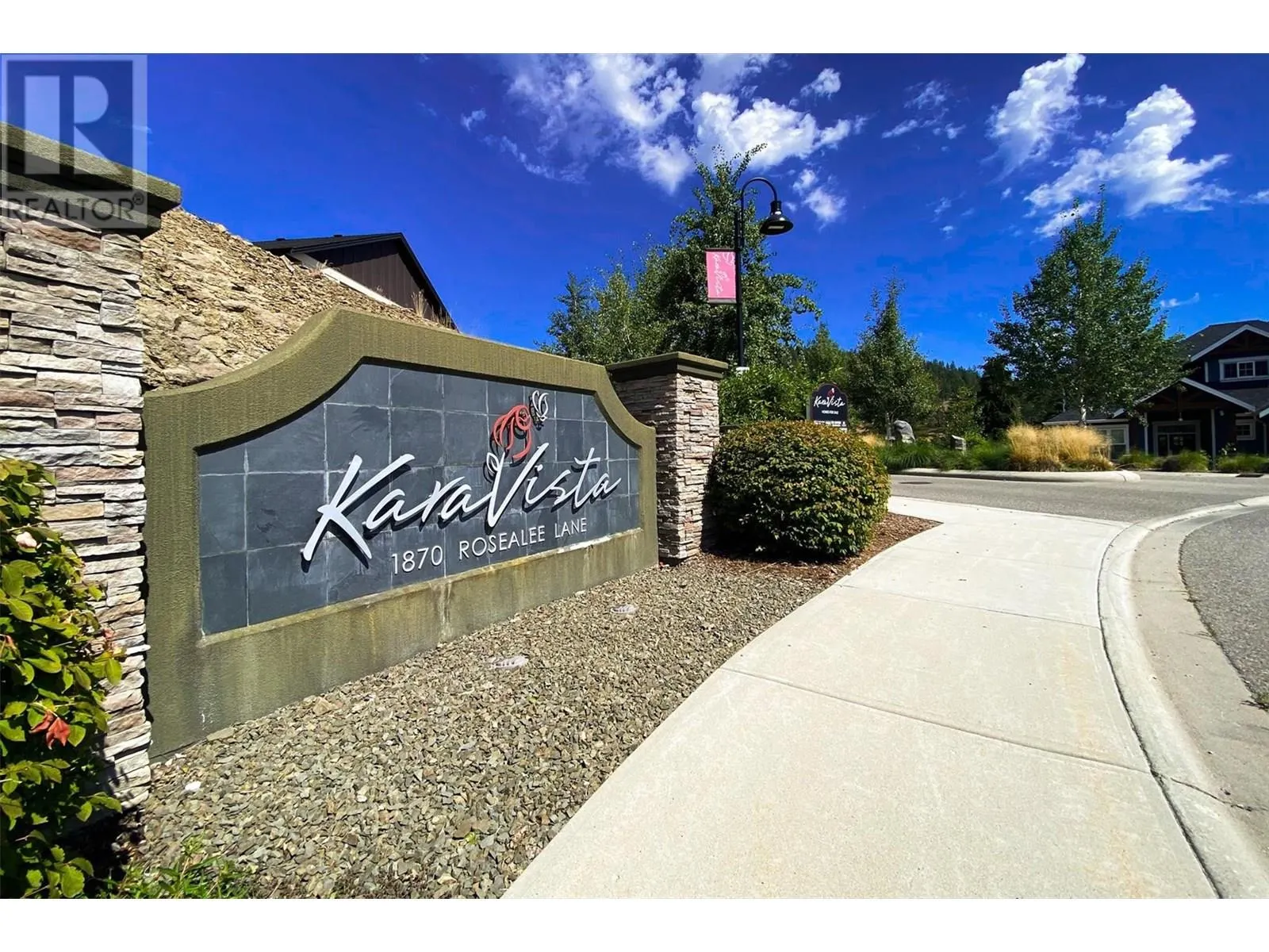 1870 Rosealee Lane Unit# 17