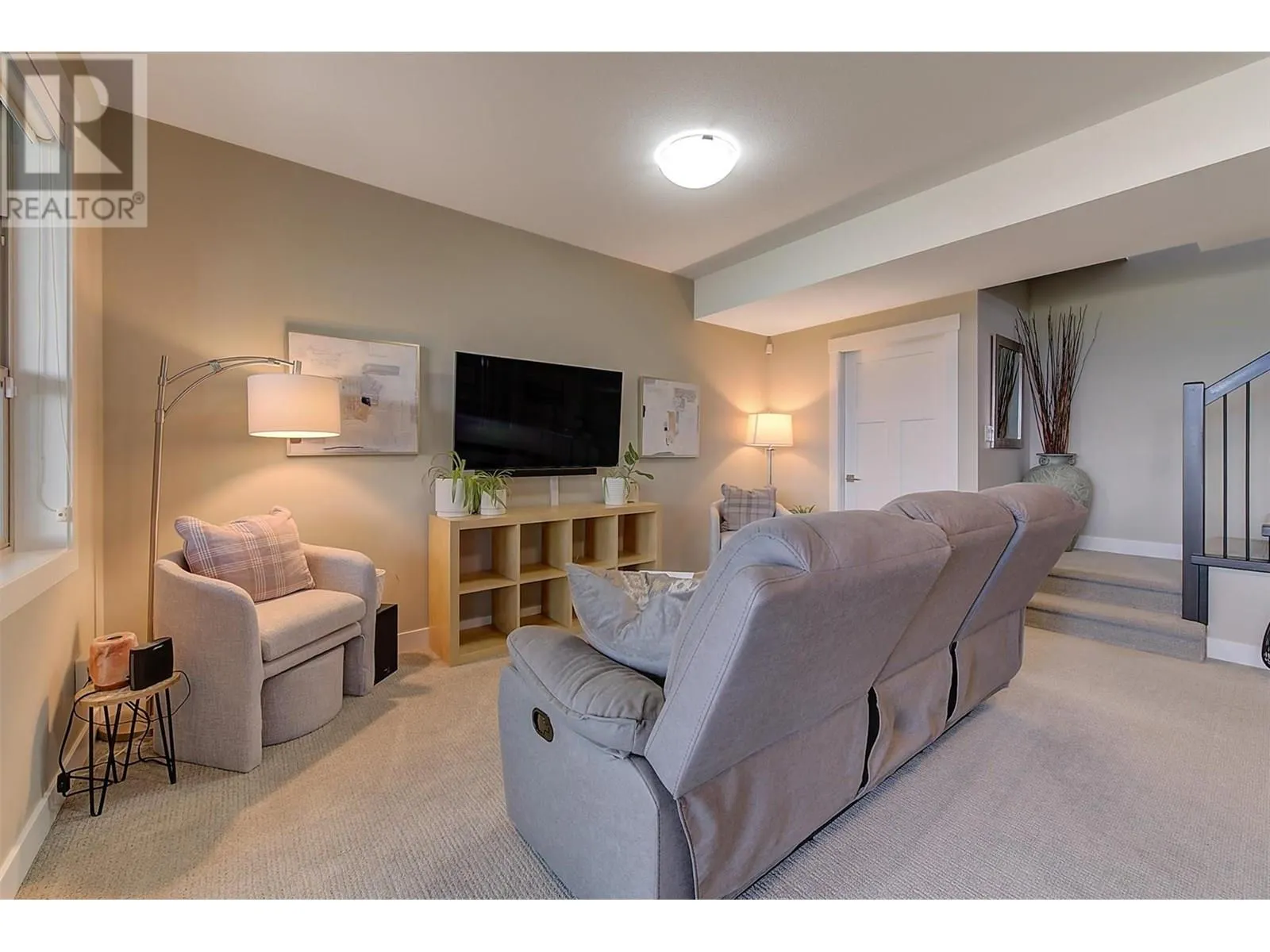 1870 Rosealee Lane Unit# 17