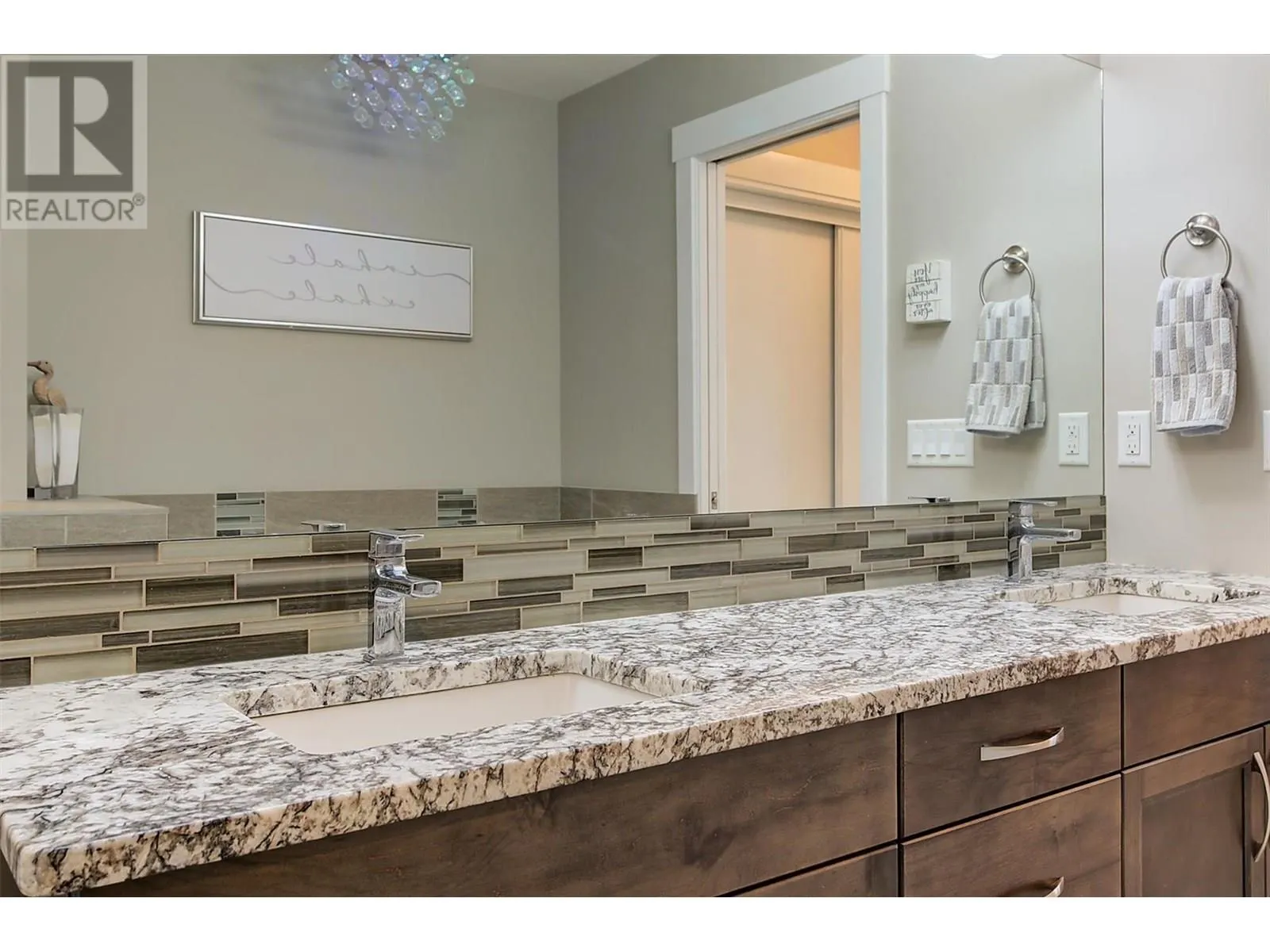 1870 Rosealee Lane Unit# 17
