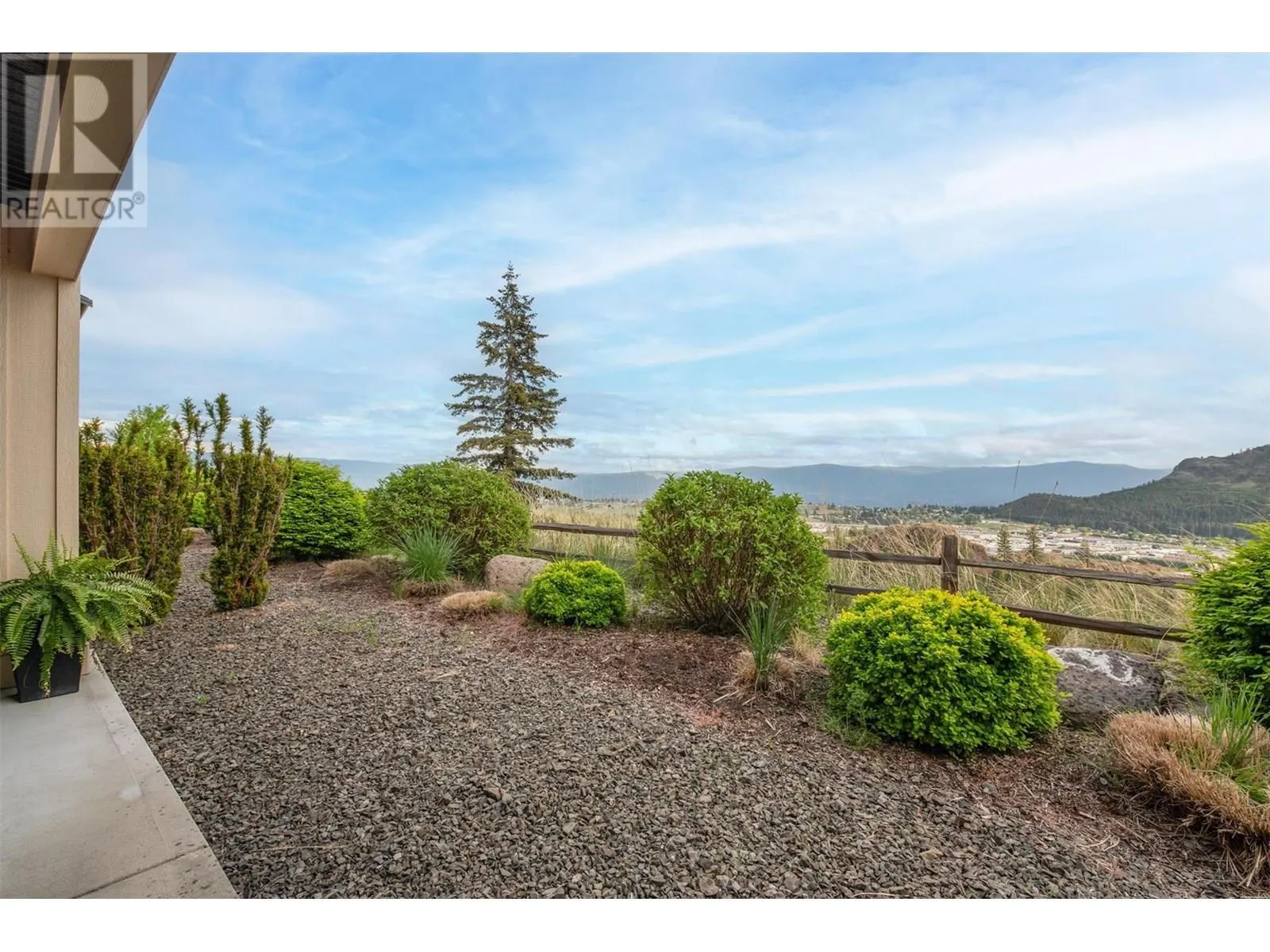 1870 Rosealee Lane Unit# 17