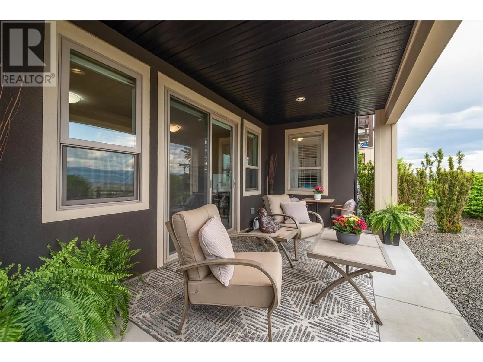1870 Rosealee Lane Unit# 17