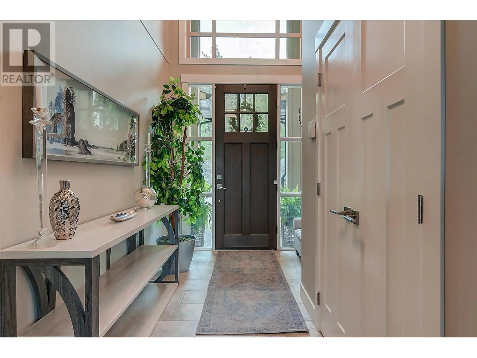 1870 Rosealee Lane Unit# 17