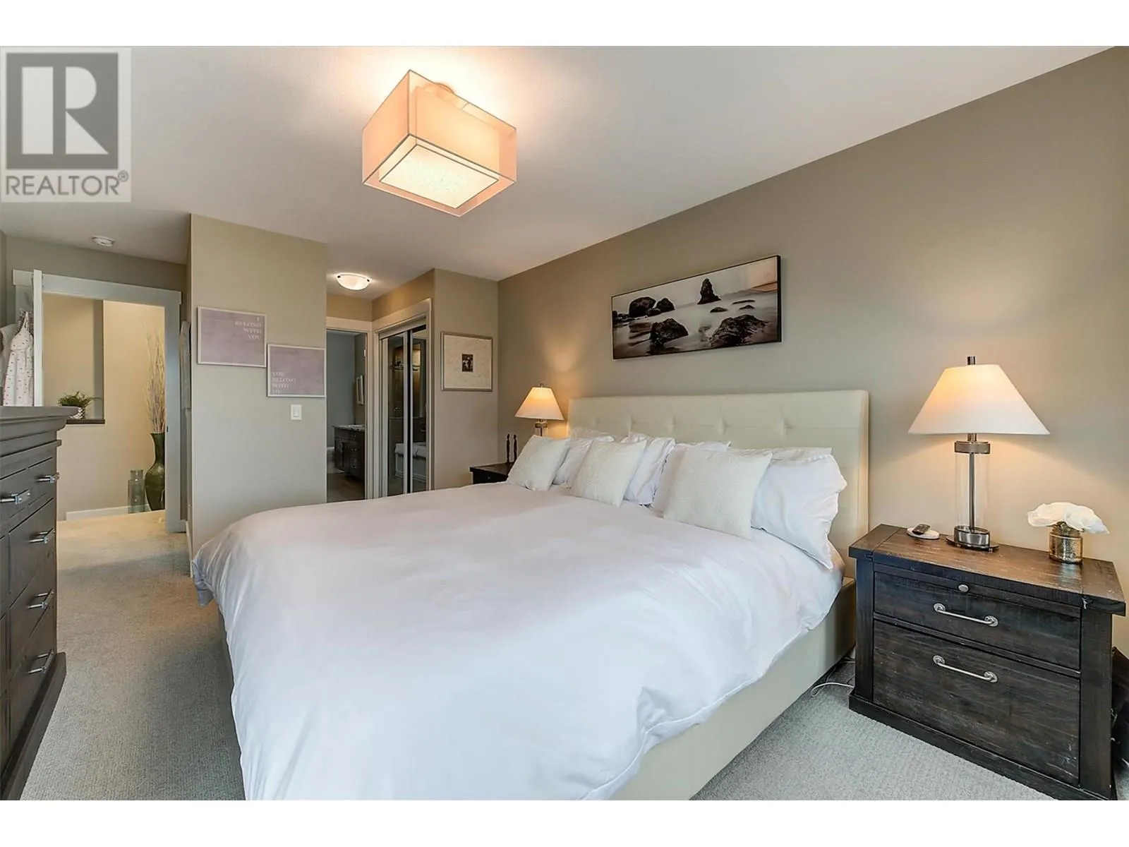1870 Rosealee Lane Unit# 17