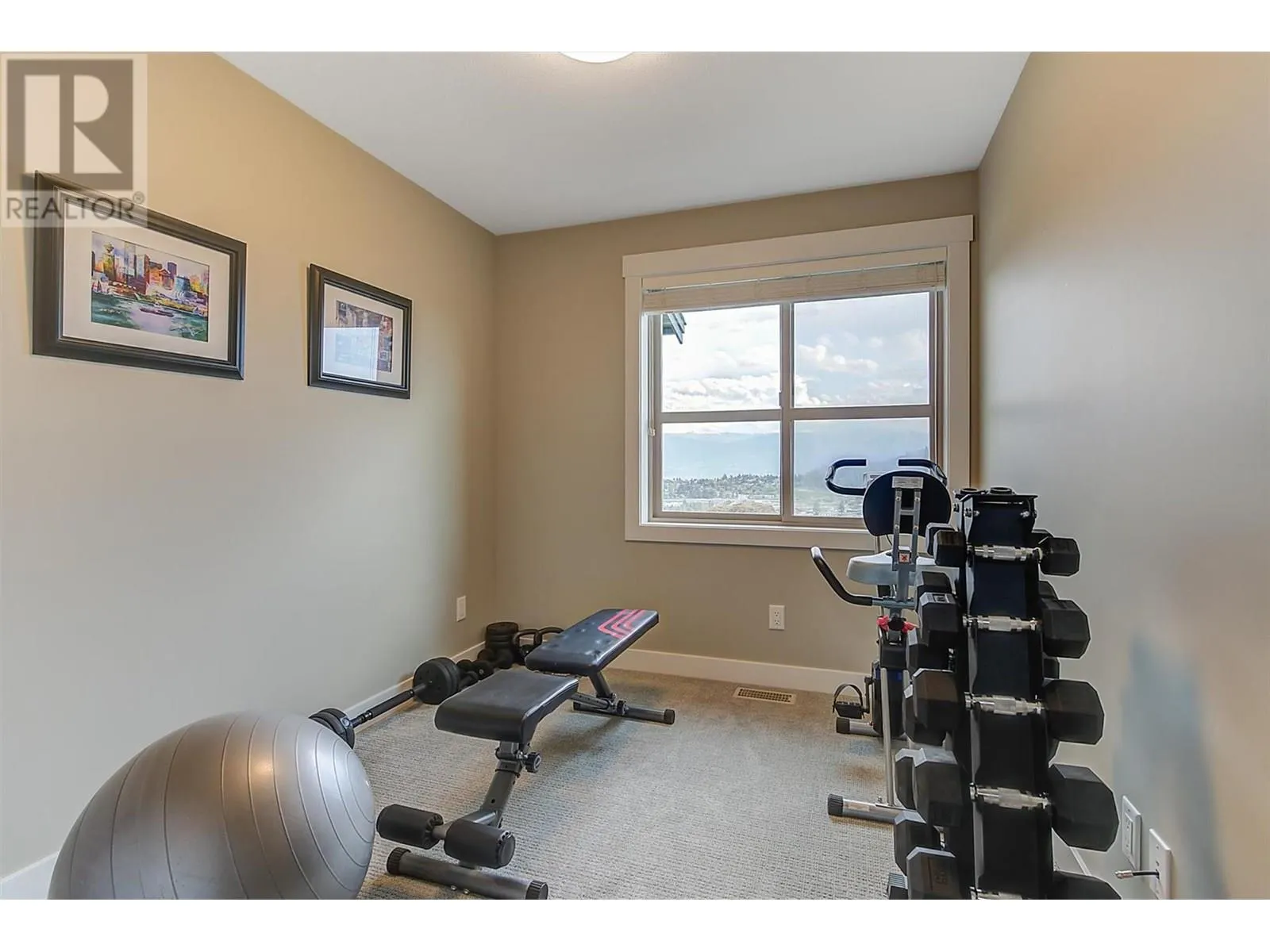 1870 Rosealee Lane Unit# 17
