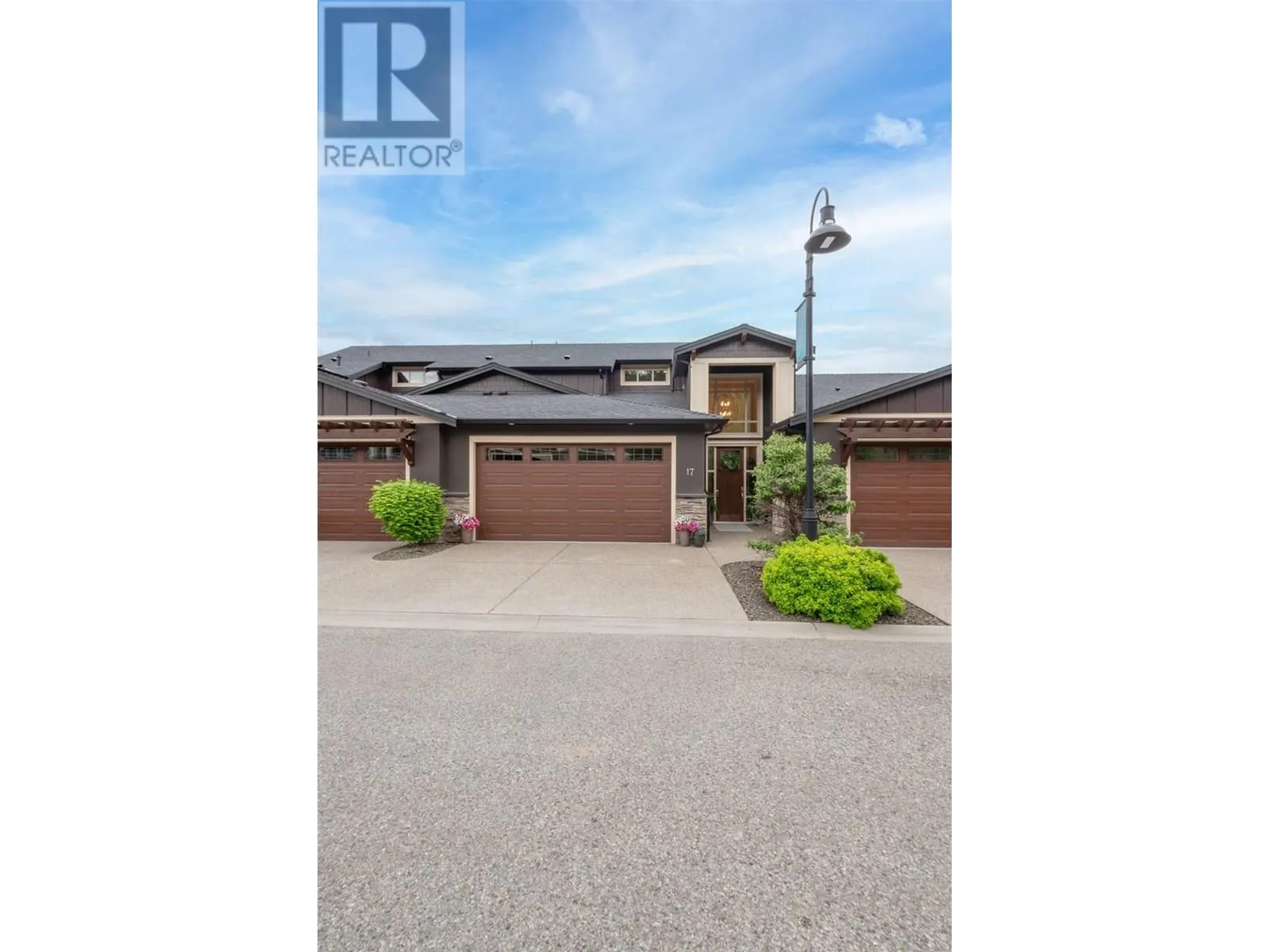 1870 Rosealee Lane Unit# 17