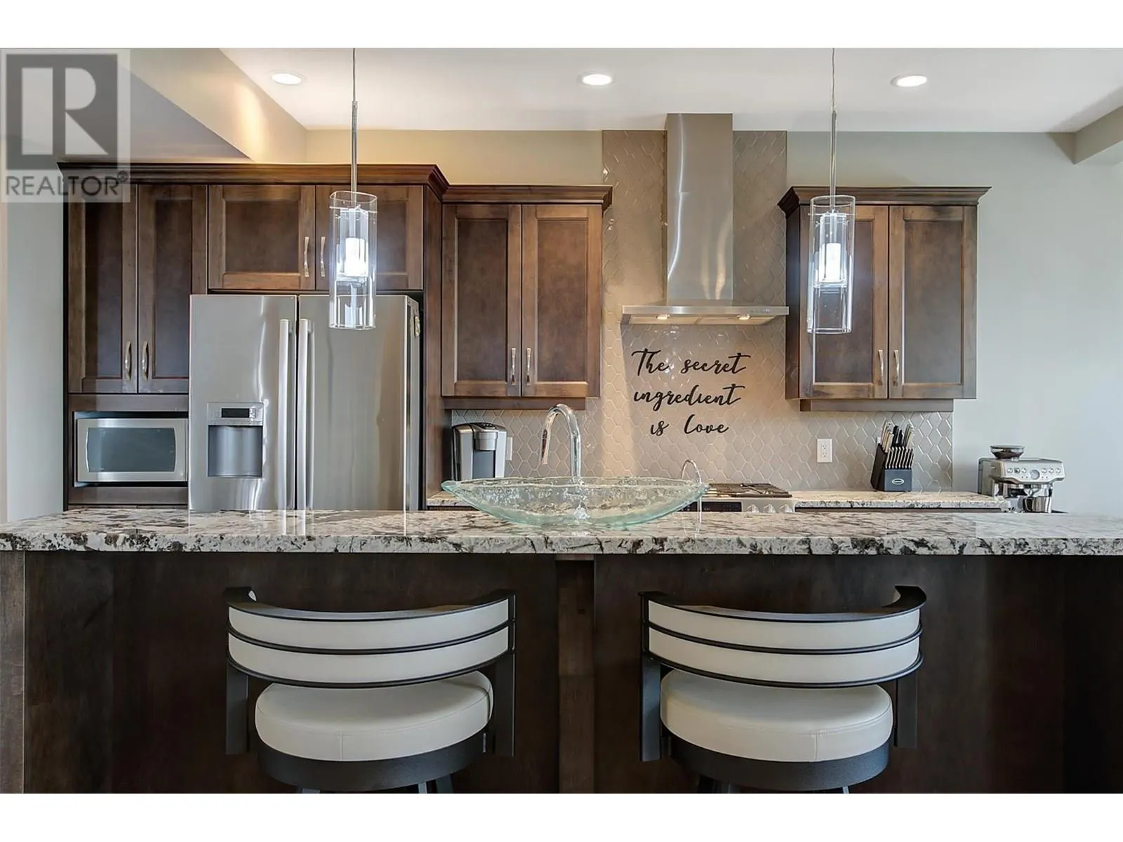 1870 Rosealee Lane Unit# 17