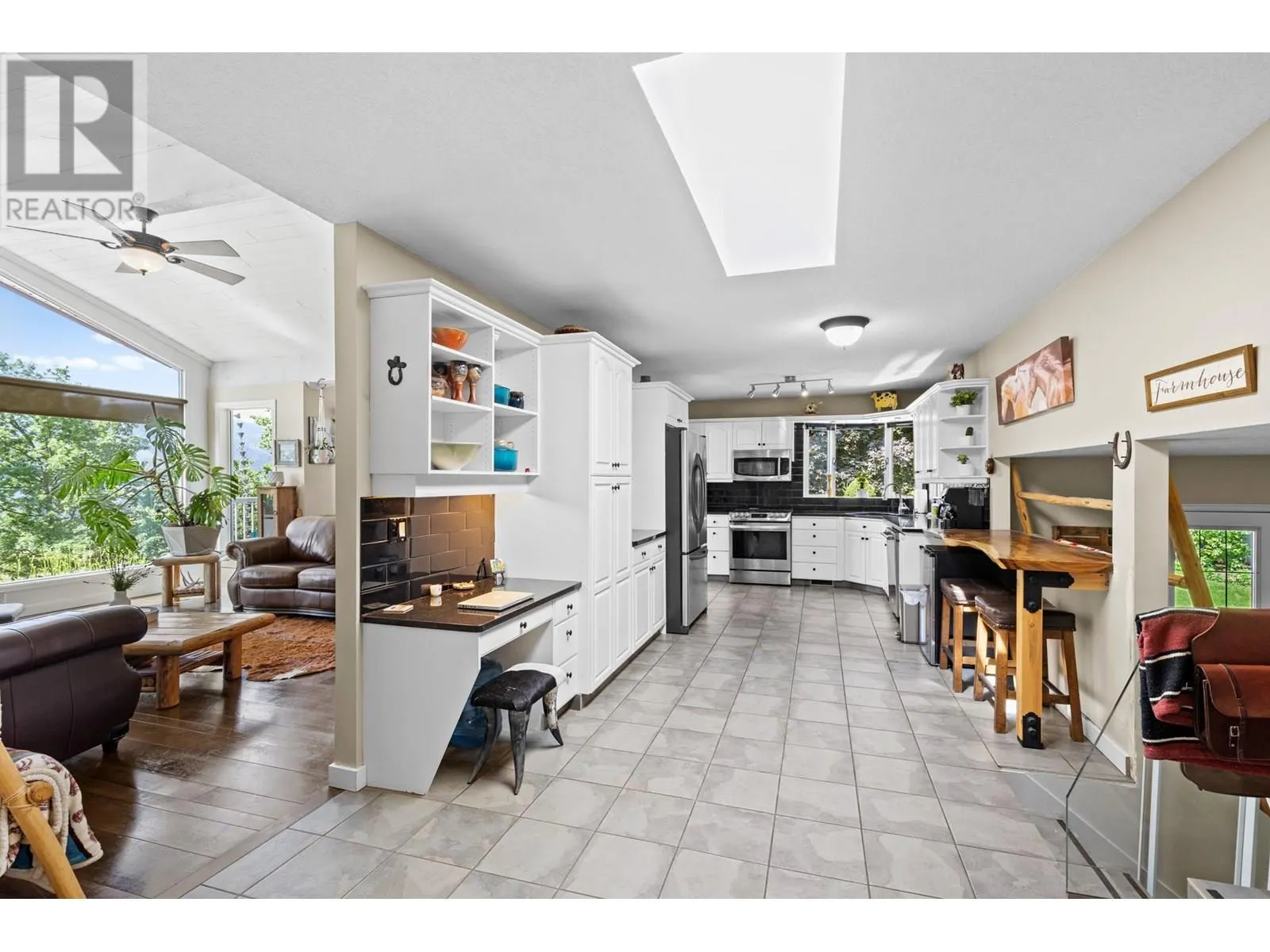 6651 Buchanan Road