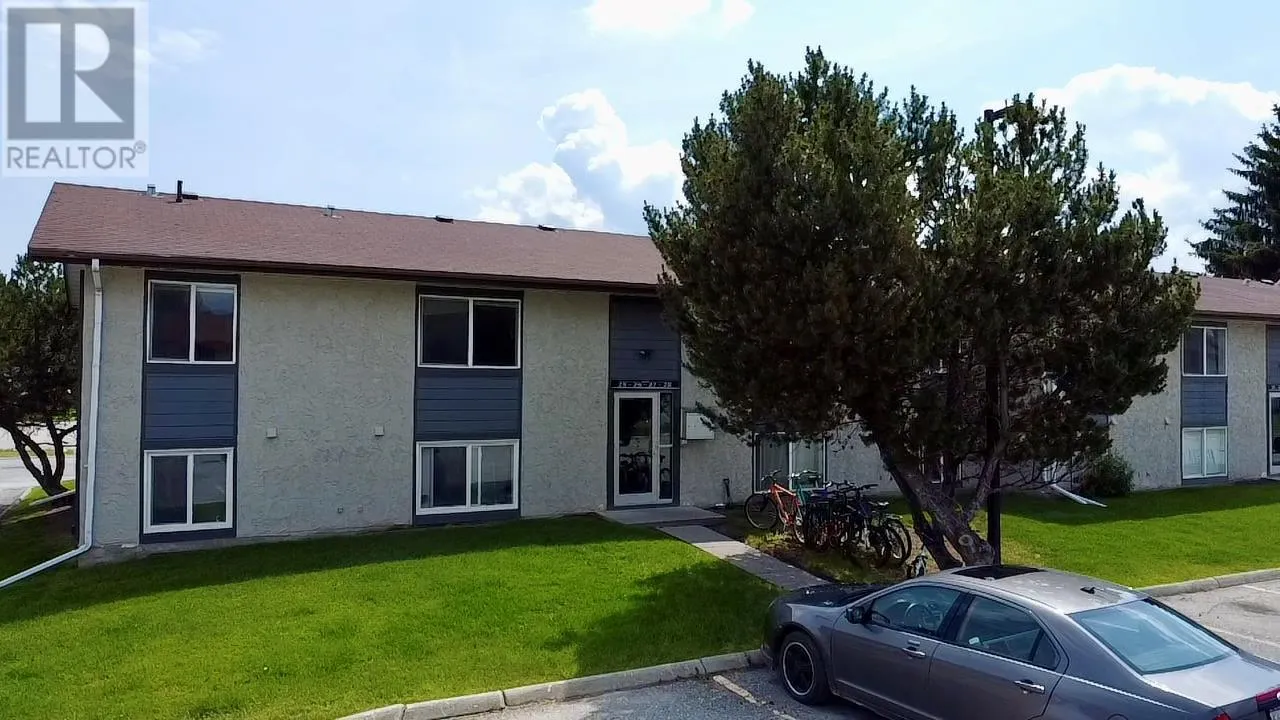 717 21ST Avenue N Unit# 27