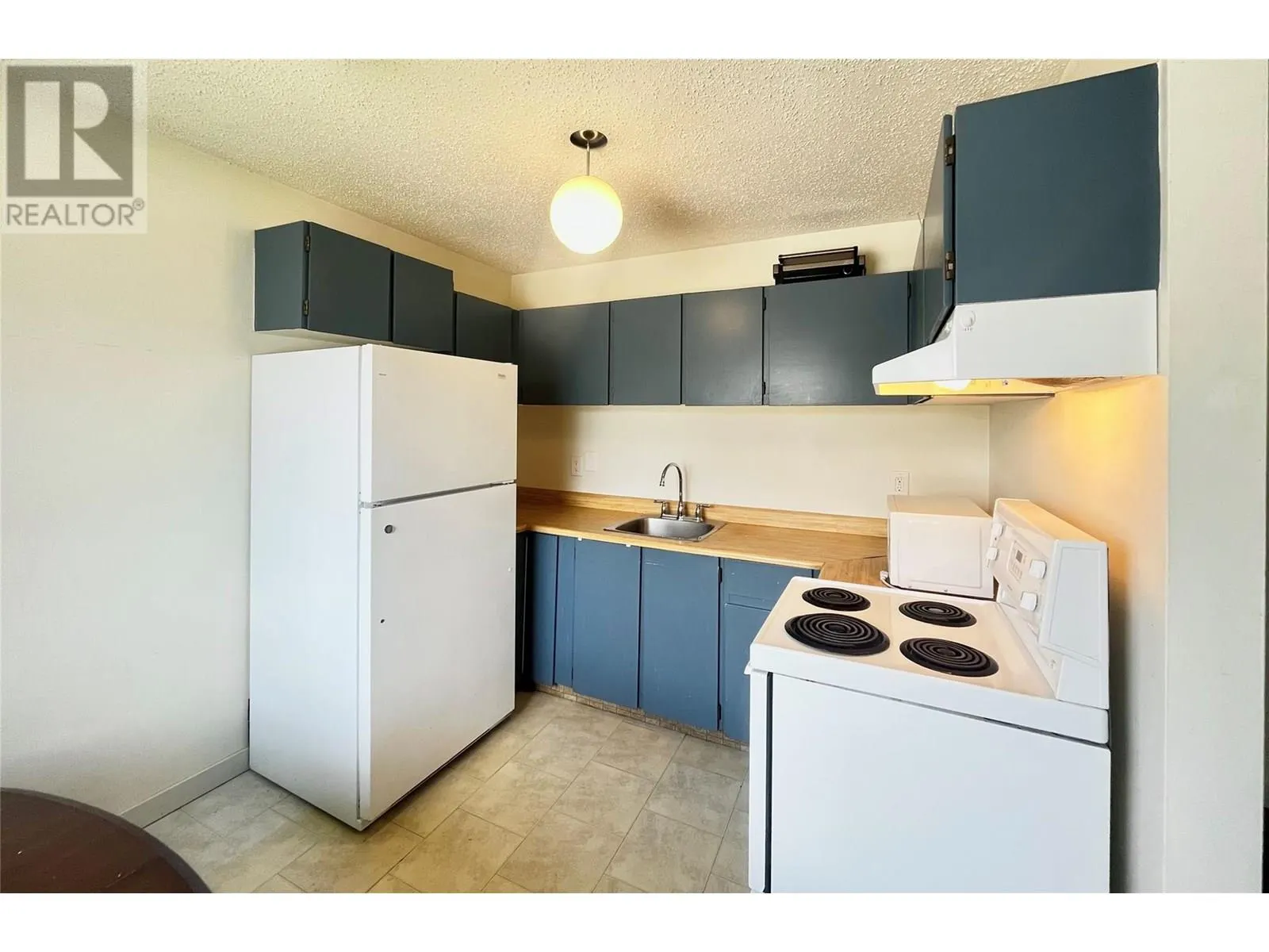 717 21ST Avenue N Unit# 27
