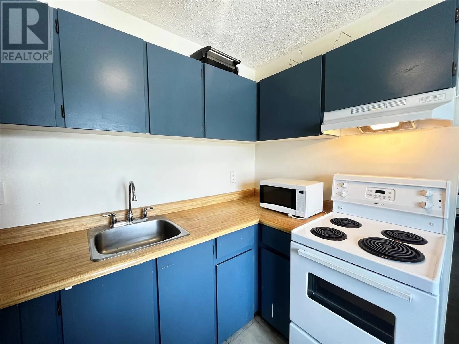 717 21ST Avenue N Unit# 27