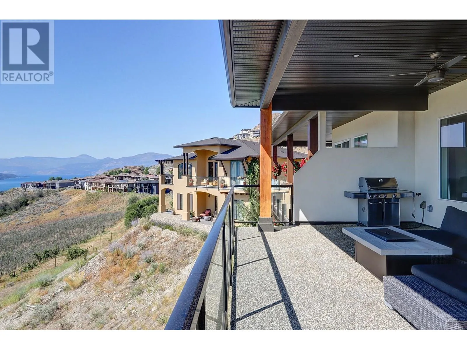 7716 Okanagan Hills Boulevard Unit# 2