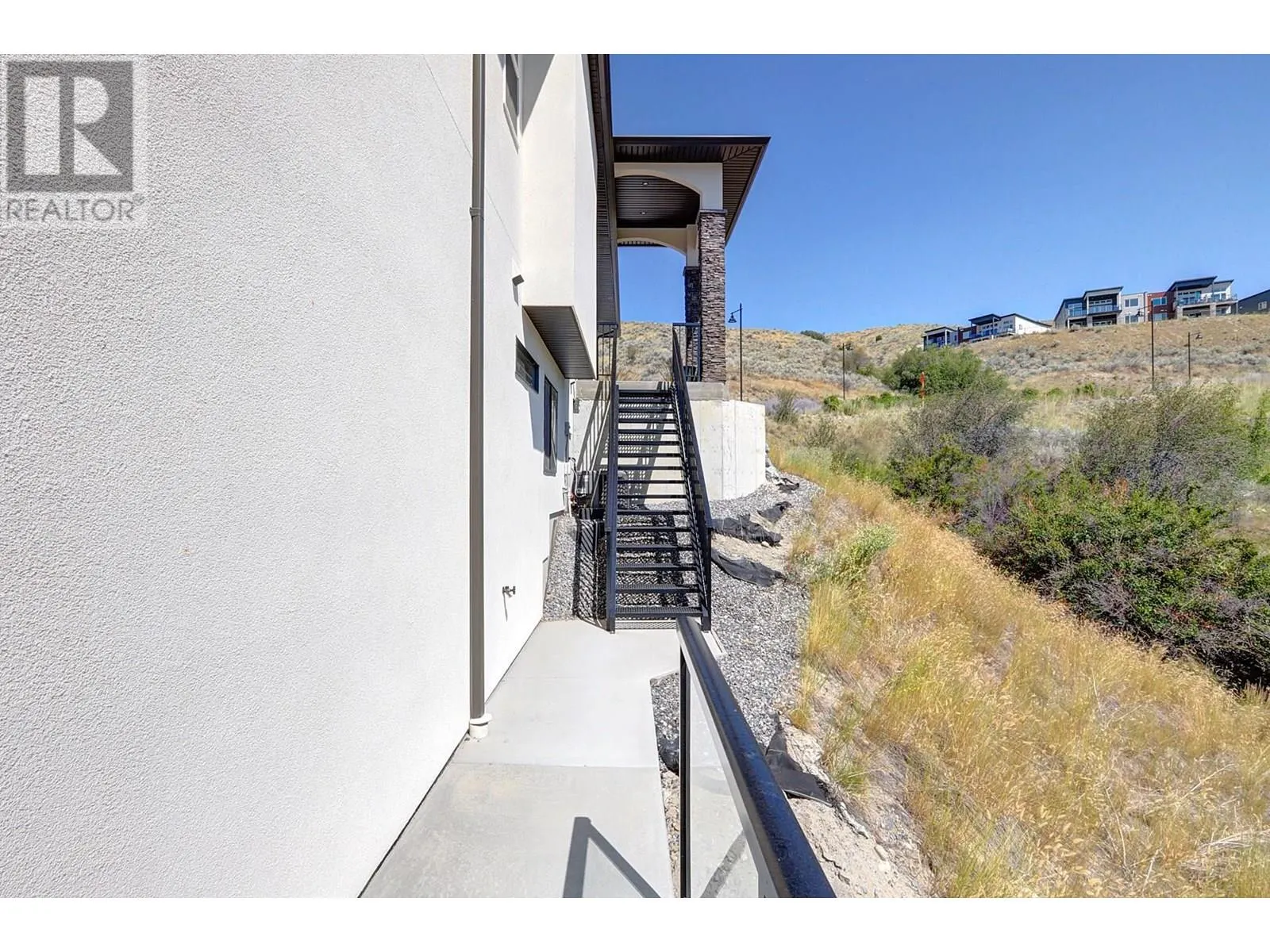 7716 Okanagan Hills Boulevard Unit# 2