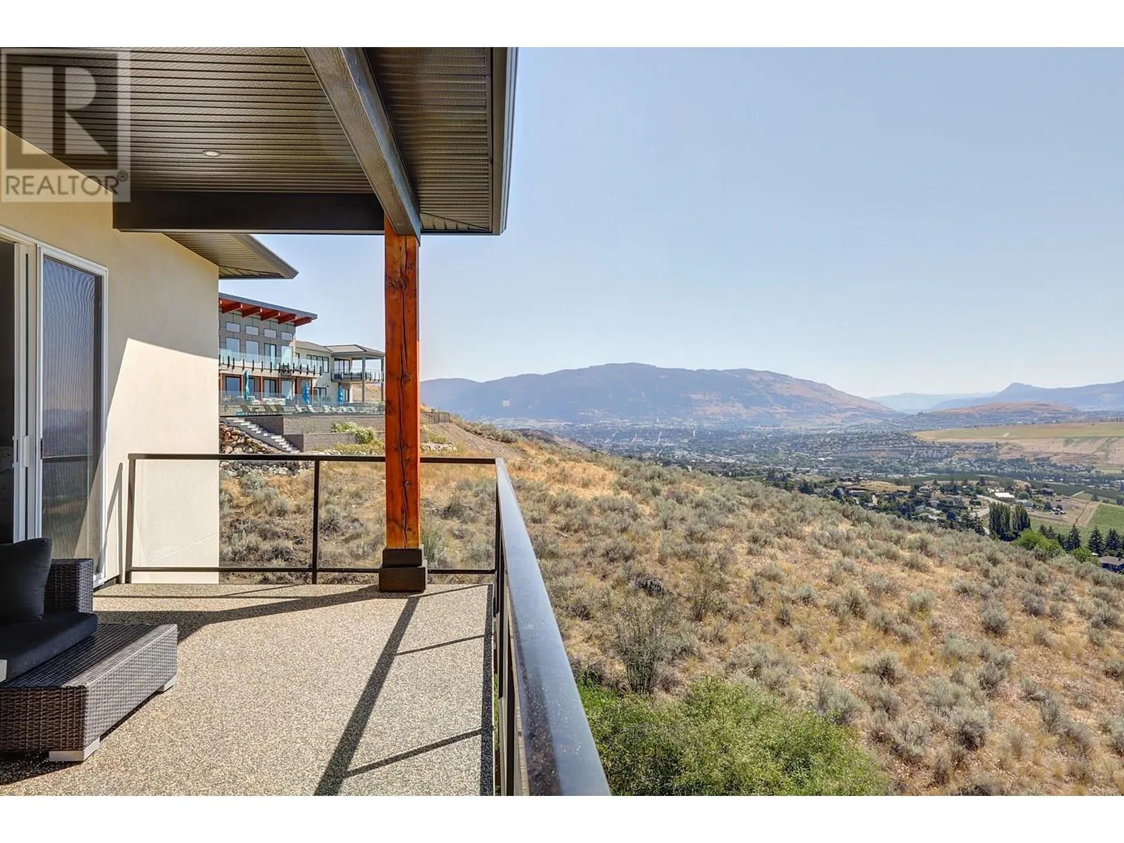 7716 Okanagan Hills Boulevard Unit# 2