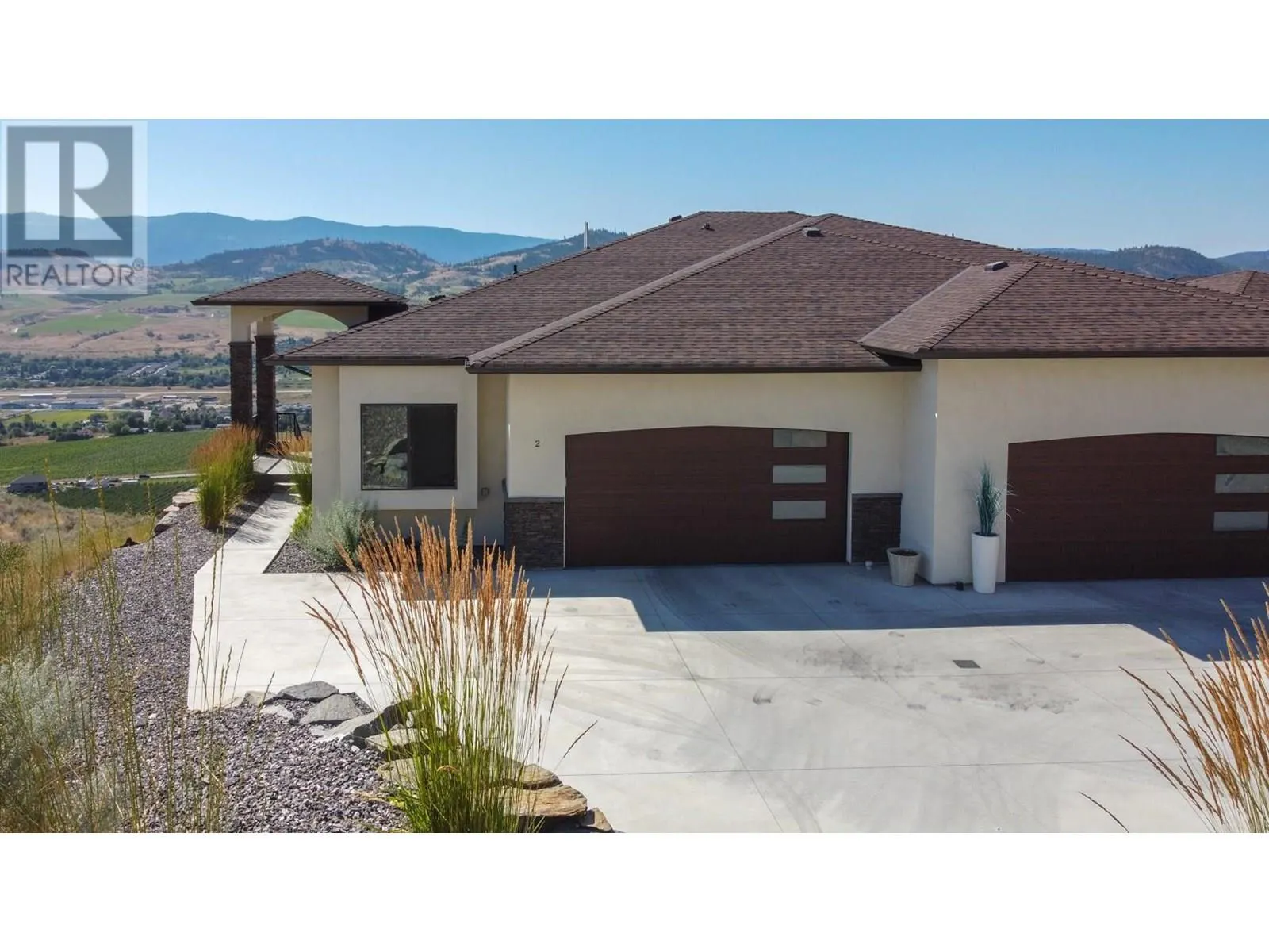 7716 Okanagan Hills Boulevard Unit# 2